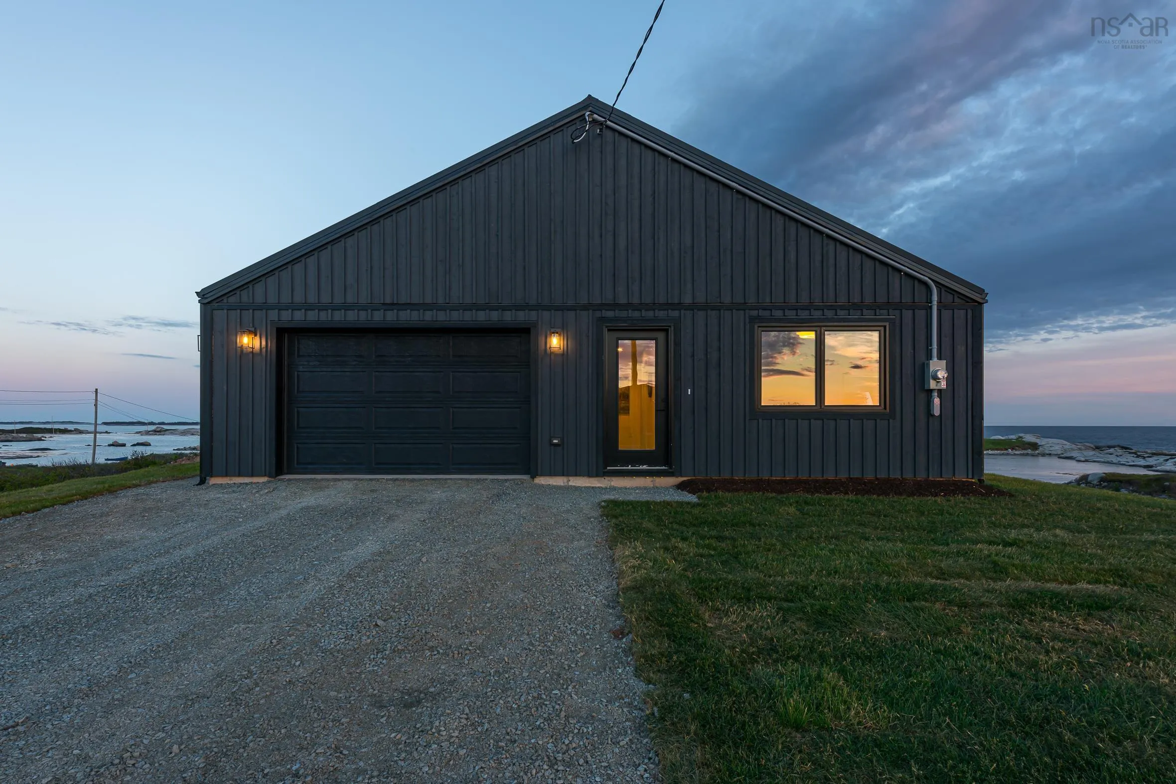 24 Indian Point Road, Prospect Village, NS B3T 2B2, 3 Bedrooms Bedrooms, ,2 BathroomsBathrooms,Residential,For Sale,Indian Point,202511179