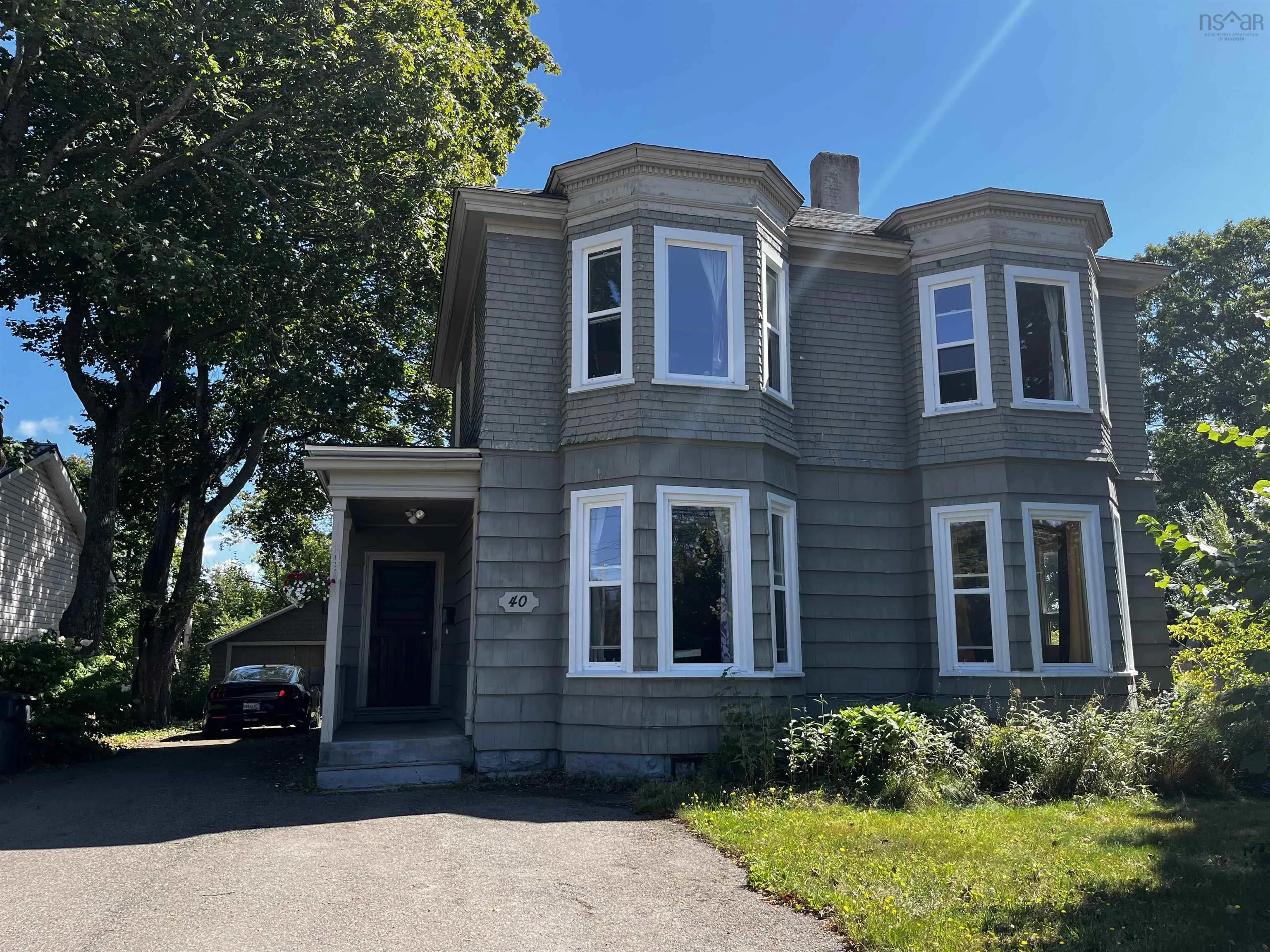 40 West Victoria Street, Amherst, NS B4H 1C1, 4 Bedrooms Bedrooms, ,2 BathroomsBathrooms,Residential,For Sale,West Victoria,202522535