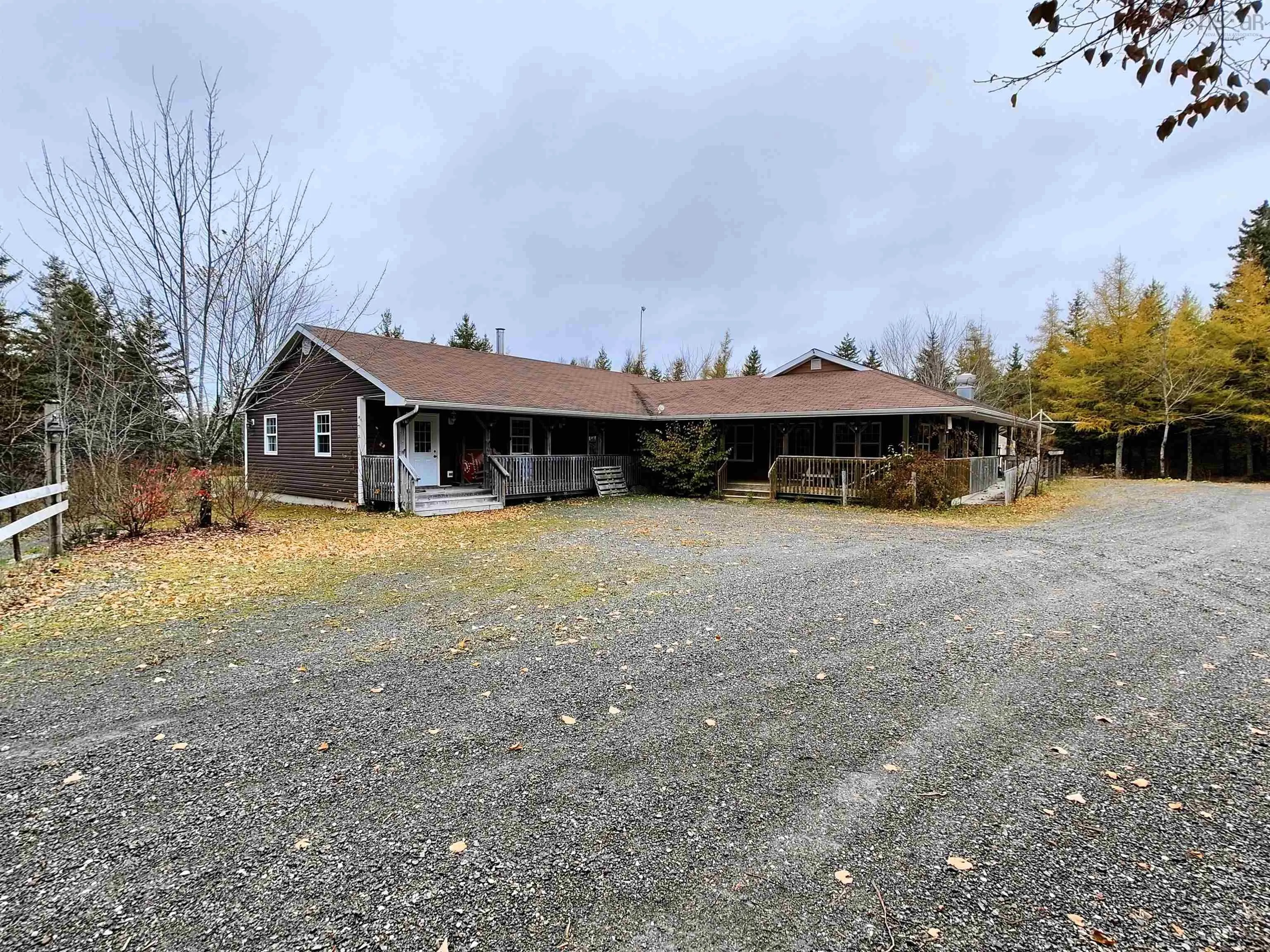 74 Jack Daniels Lane, Juniper Mountain Ns B1k 0c2, ,4 BathroomsBathrooms,Residential,For Sale,Jack Daniels Lane,202509792