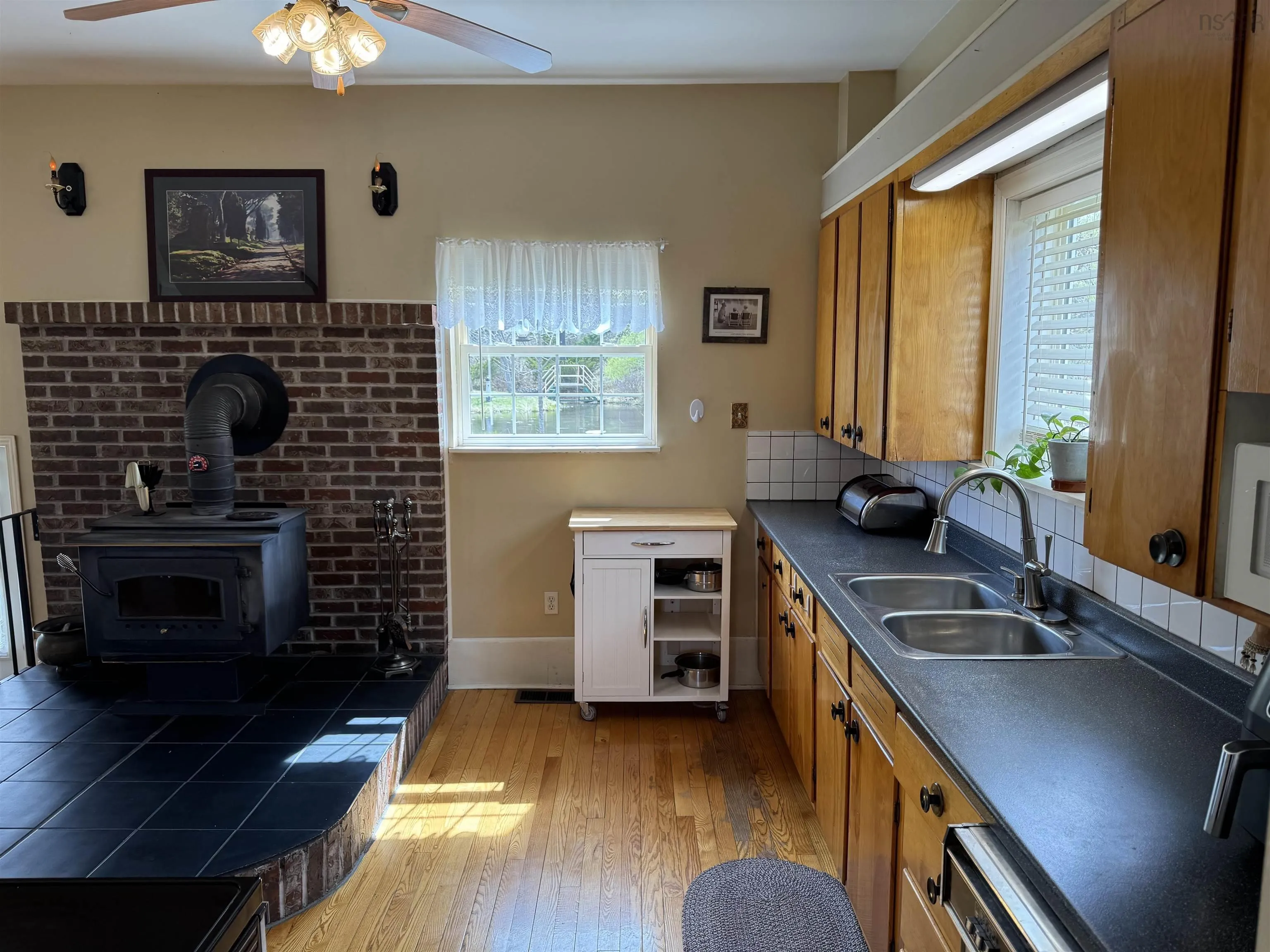 1793 Victoria Street, Westville Ns B0k 2a0, 2 Bedrooms Bedrooms, ,2 BathroomsBathrooms,Residential,For Sale,Victoria,202510376