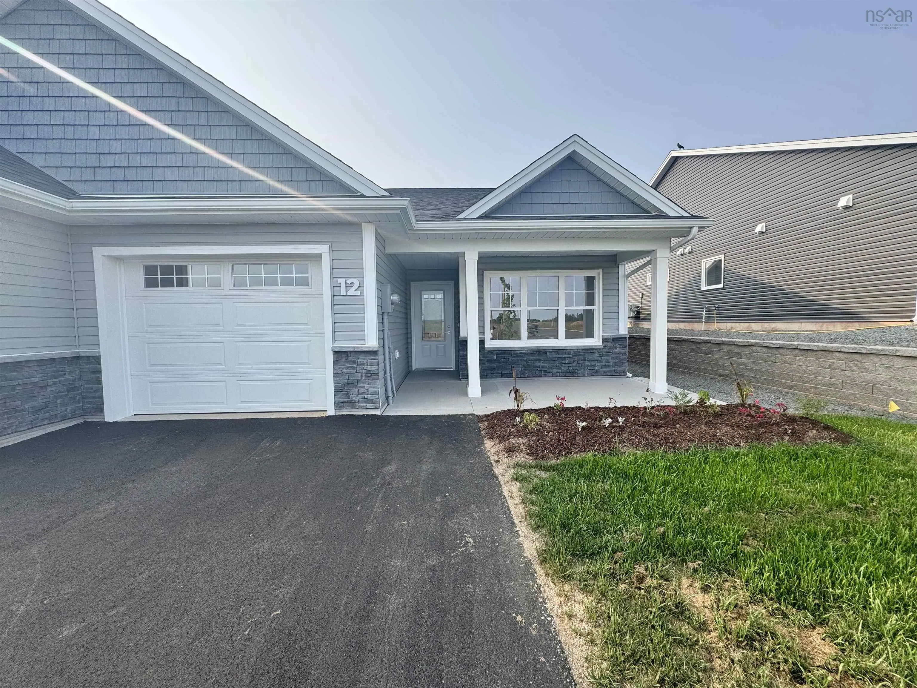 12 Abbey Road, Garlands Crossing, NS B0N 2T0, 2 Bedrooms Bedrooms, ,2 BathroomsBathrooms,Residential,For Sale,Abbey,202520108