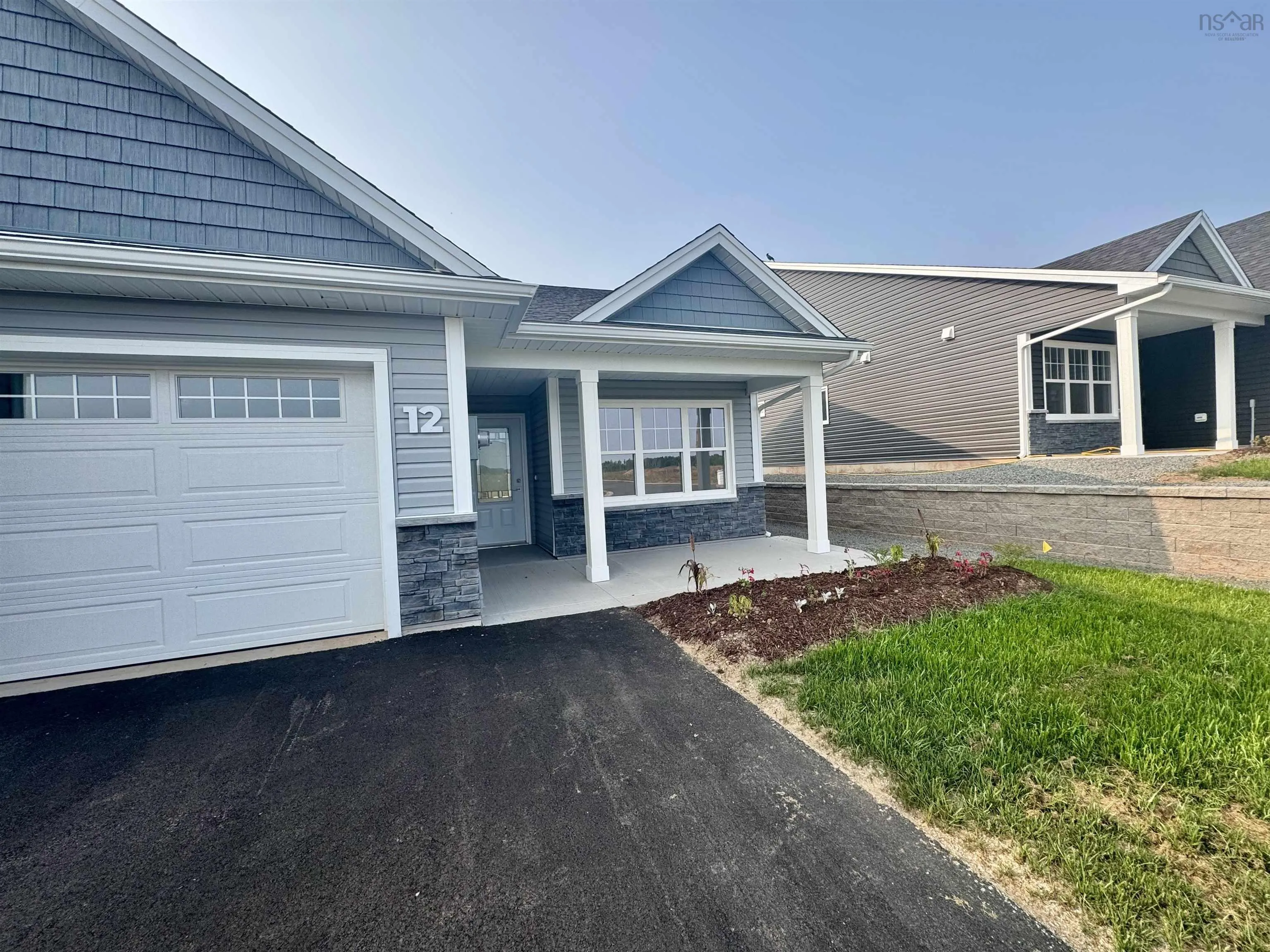 12 Abbey Road, Garlands Crossing, NS B0N 2T0, 2 Bedrooms Bedrooms, ,2 BathroomsBathrooms,Residential,For Sale,Abbey,202520108