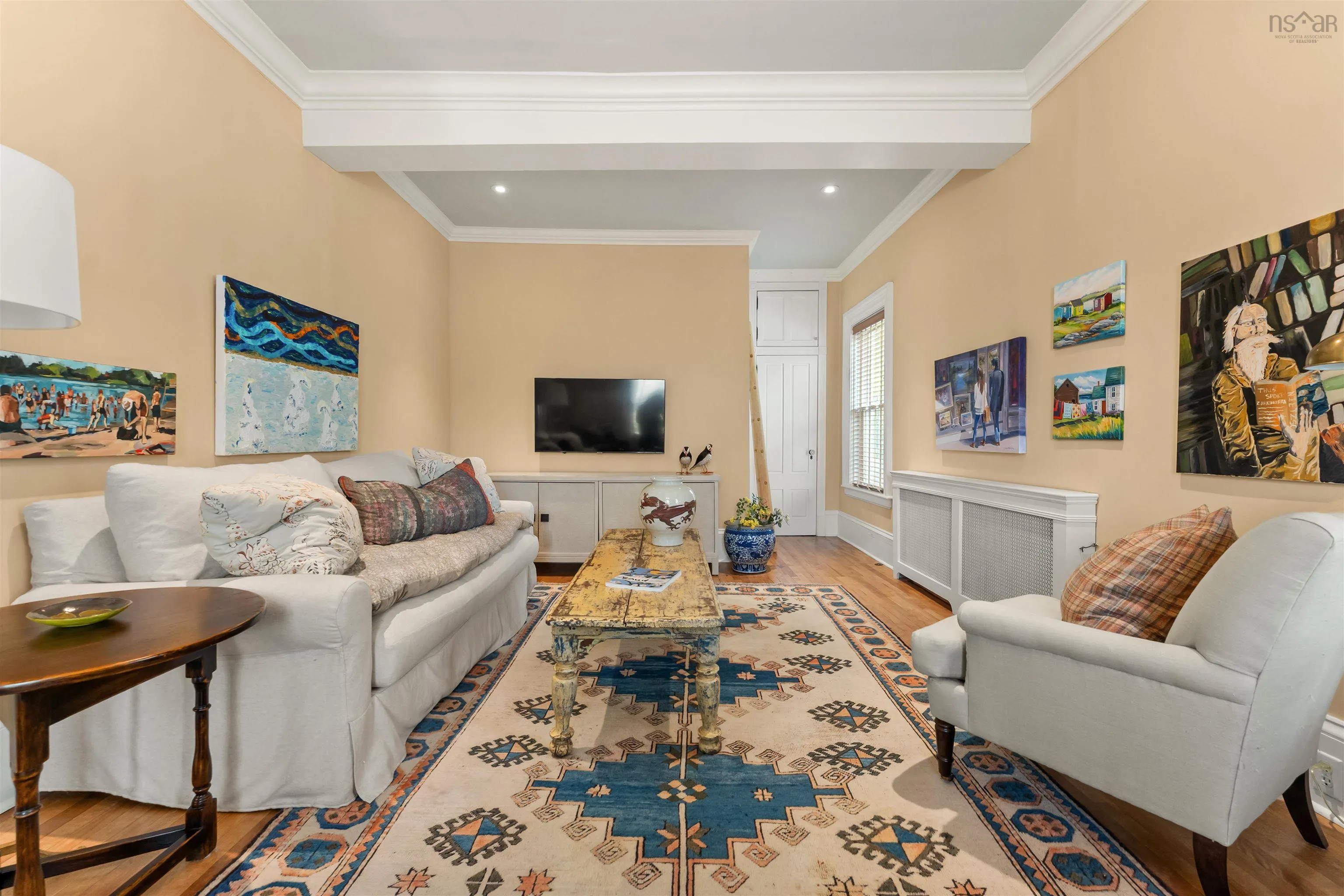 215 Pelham Street, Lunenburg, NS B0J 2C0, 3 Bedrooms Bedrooms, ,3 BathroomsBathrooms,Residential,For Sale,Pelham,202519255