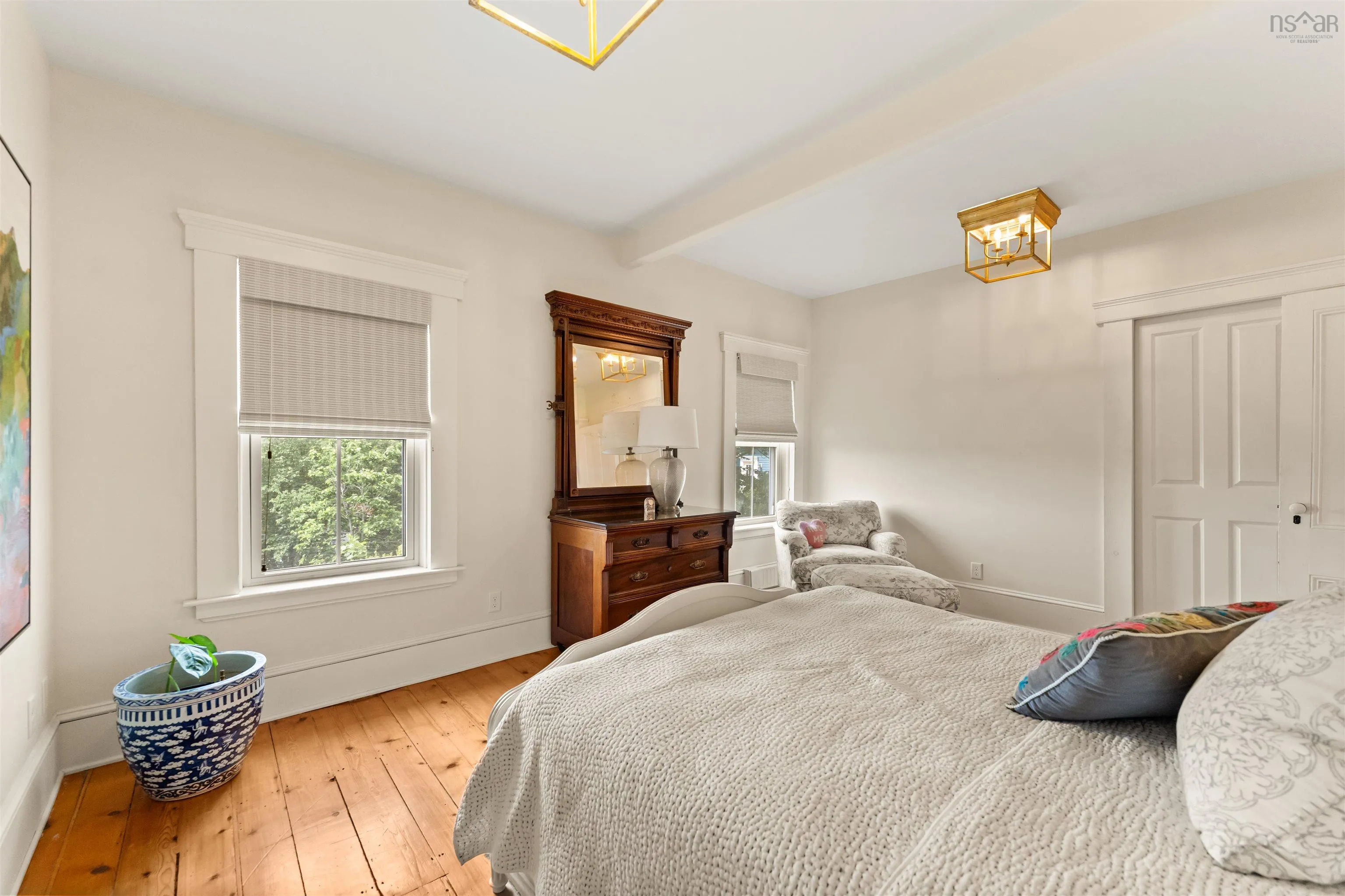 215 Pelham Street, Lunenburg, NS B0J 2C0, 3 Bedrooms Bedrooms, ,3 BathroomsBathrooms,Residential,For Sale,Pelham,202519255