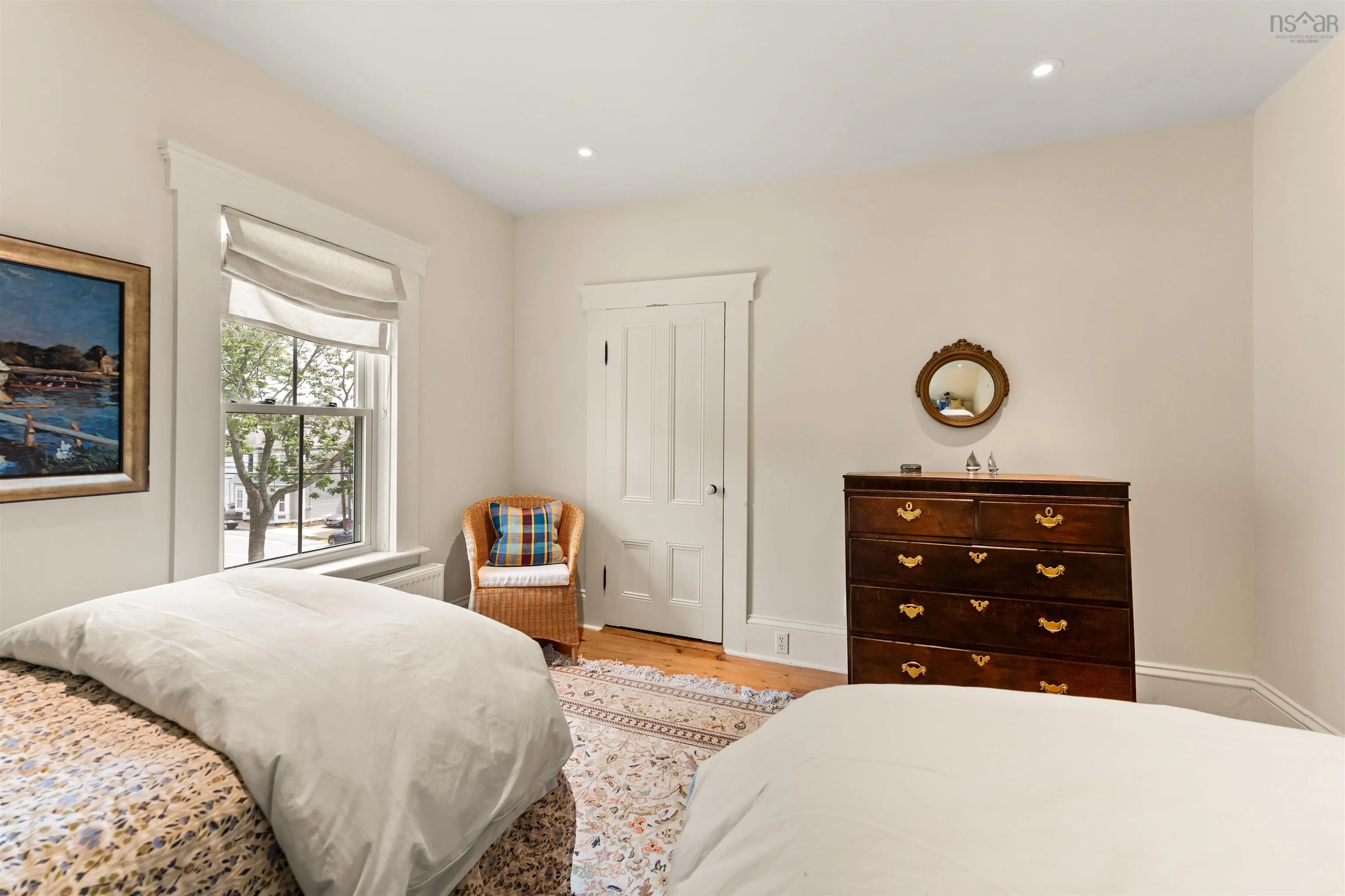 215 Pelham Street, Lunenburg, NS B0J 2C0, 3 Bedrooms Bedrooms, ,3 BathroomsBathrooms,Residential,For Sale,Pelham,202519255