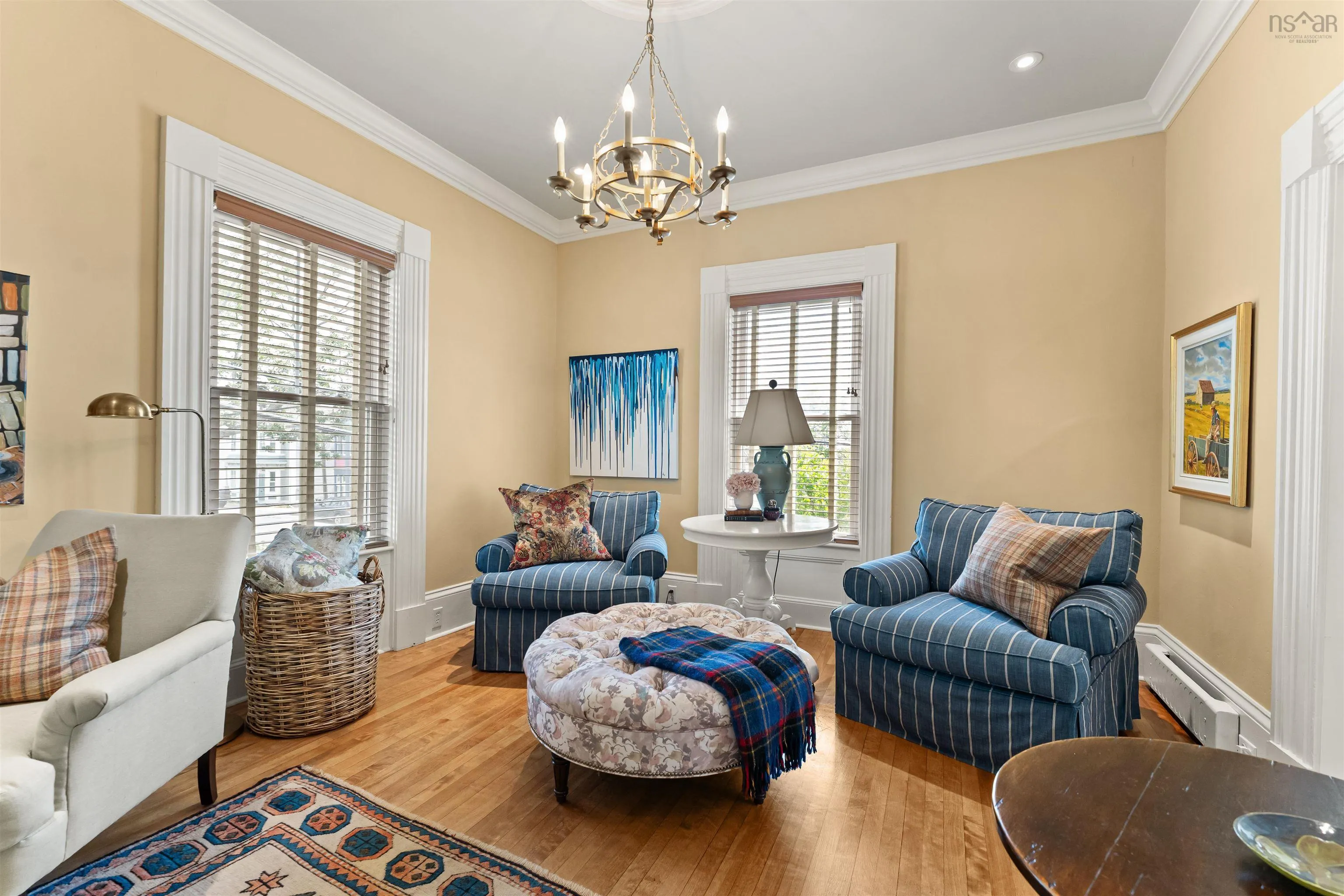 215 Pelham Street, Lunenburg, NS B0J 2C0, 3 Bedrooms Bedrooms, ,3 BathroomsBathrooms,Residential,For Sale,Pelham,202519255