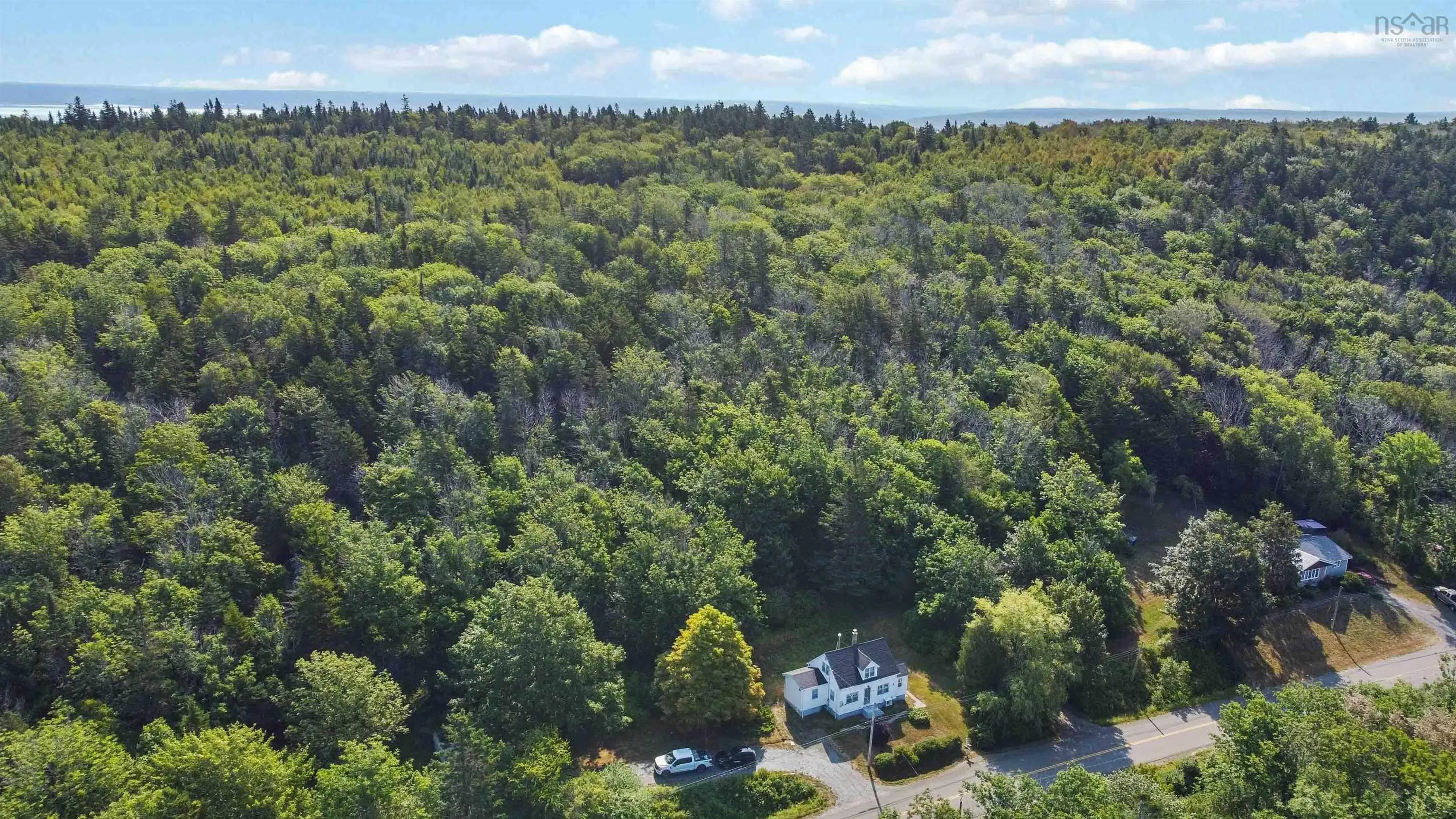 548 Lighthouse Road, Bay View, NS B0V 1A0, 3 Bedrooms Bedrooms, ,1 BathroomBathrooms,Residential,For Sale,Lighthouse,202520420