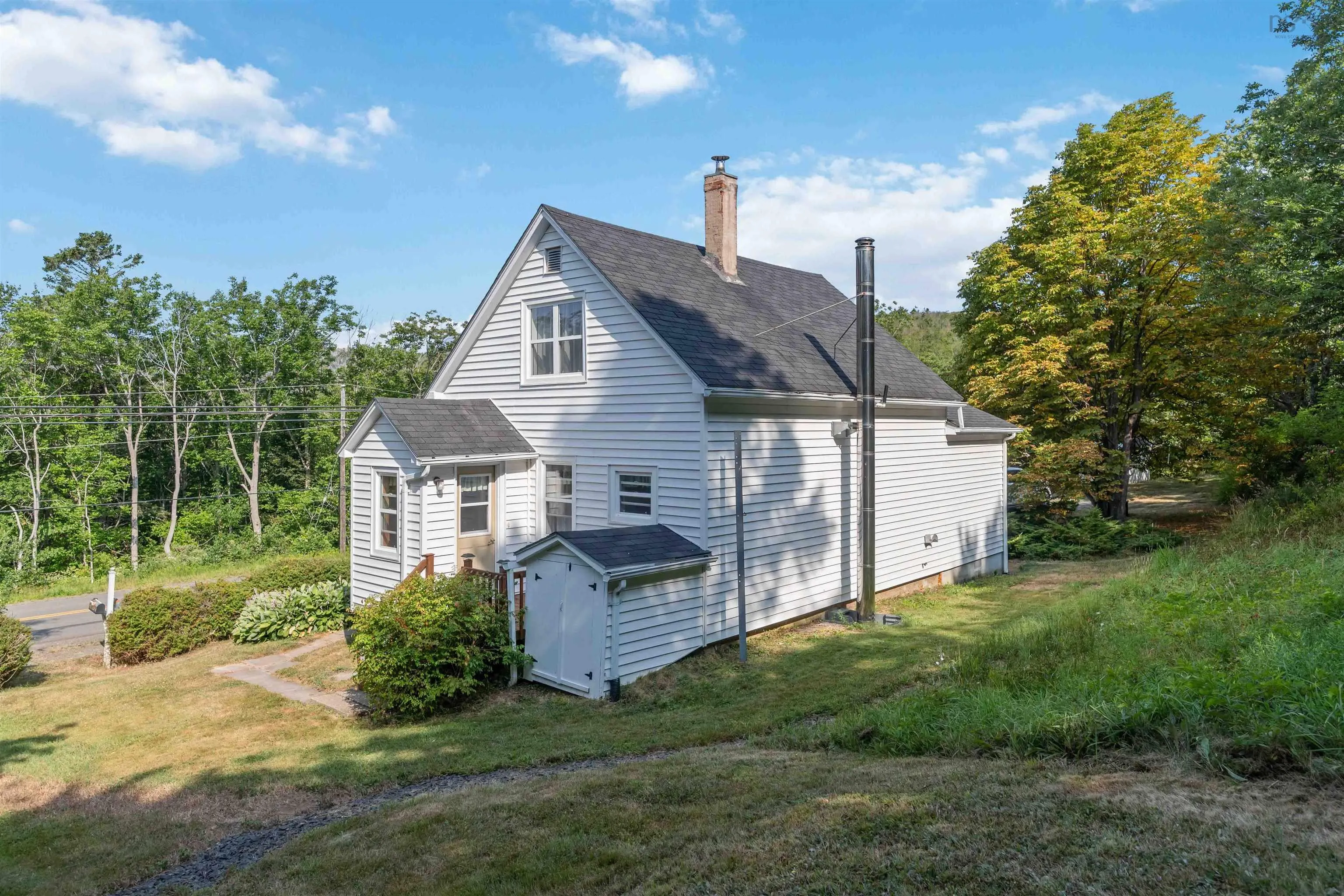 548 Lighthouse Road, Bay View, NS B0V 1A0, 3 Bedrooms Bedrooms, ,1 BathroomBathrooms,Residential,For Sale,Lighthouse,202520420