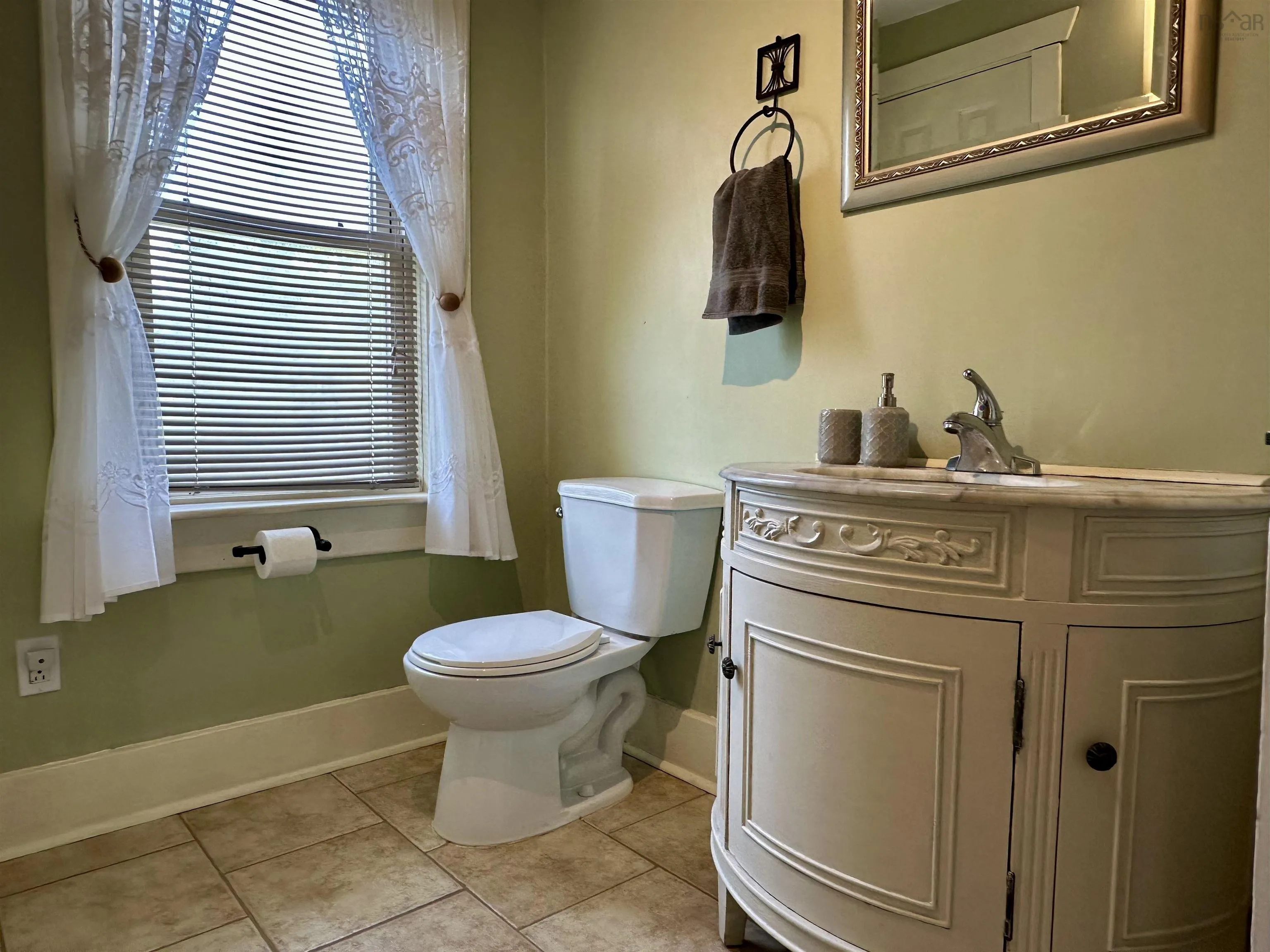2257 Highway 22, Mira Road, NS B1M 1B1, 2 Bedrooms Bedrooms, ,1 BathroomBathrooms,Residential,For Sale,Highway 22,202522844