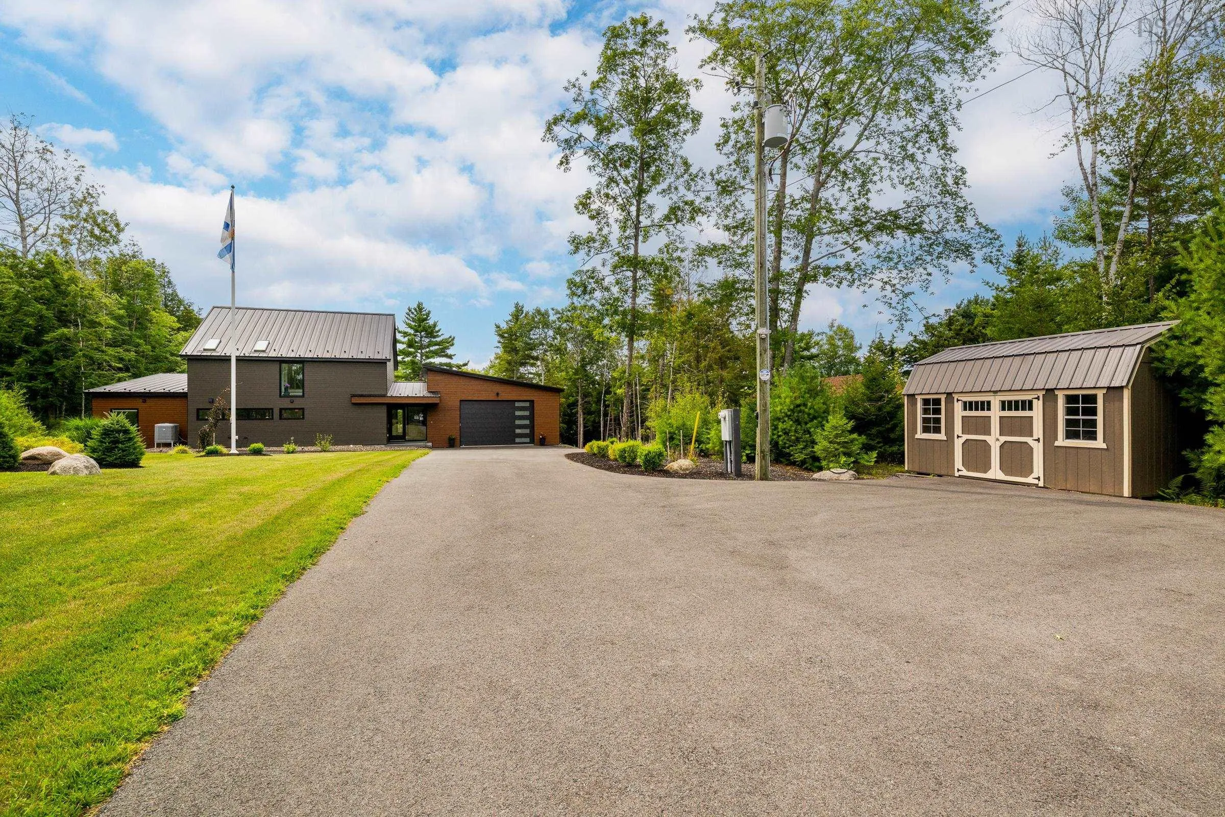 528 Hermans Island Road, Hermans Island, NS B0J 2E0, 4 Bedrooms Bedrooms, ,3 BathroomsBathrooms,Residential,For Sale,Hermans Island,202522232