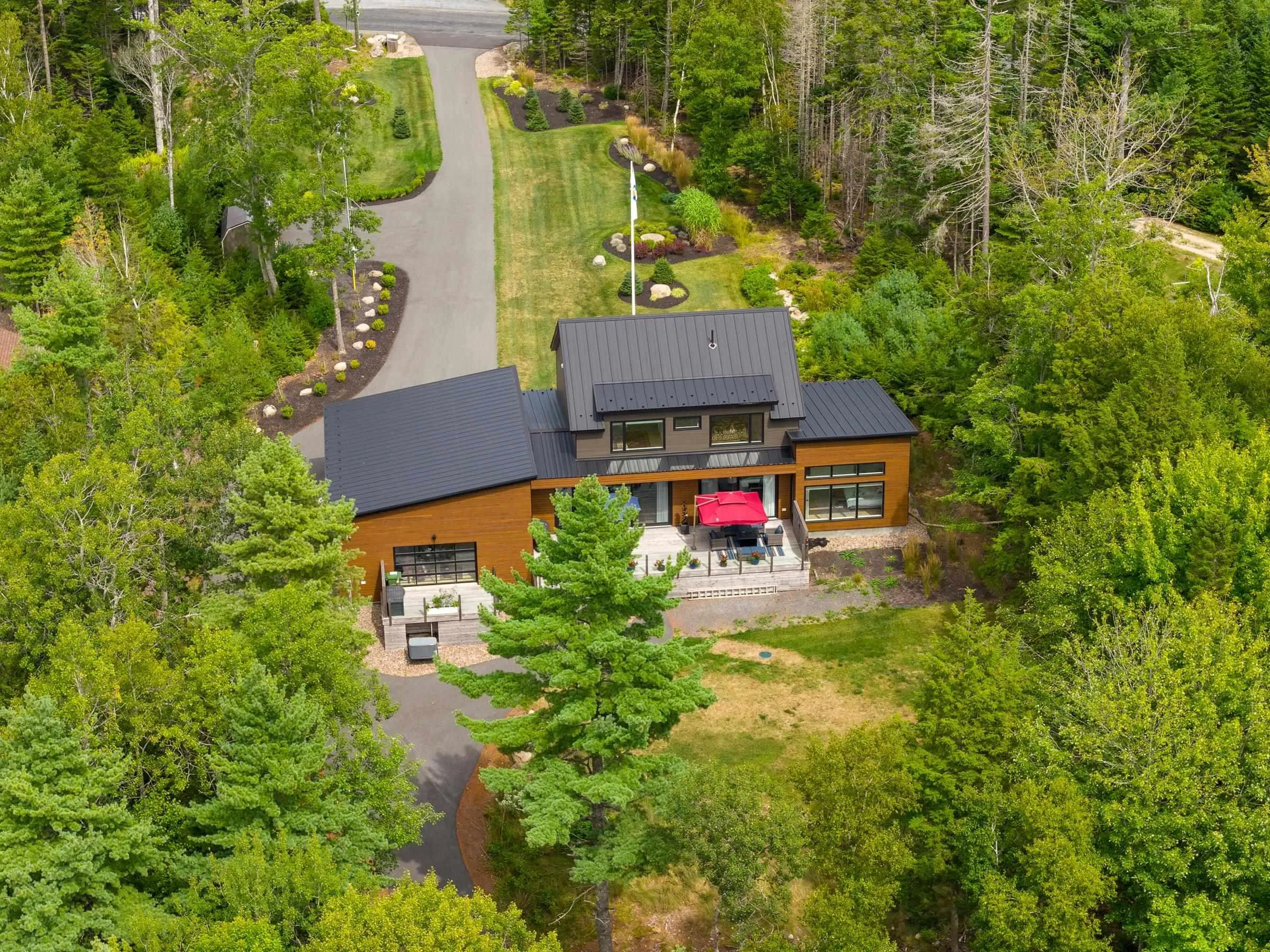 528 Hermans Island Road, Hermans Island, NS B0J 2E0, 4 Bedrooms Bedrooms, ,3 BathroomsBathrooms,Residential,For Sale,Hermans Island,202522232