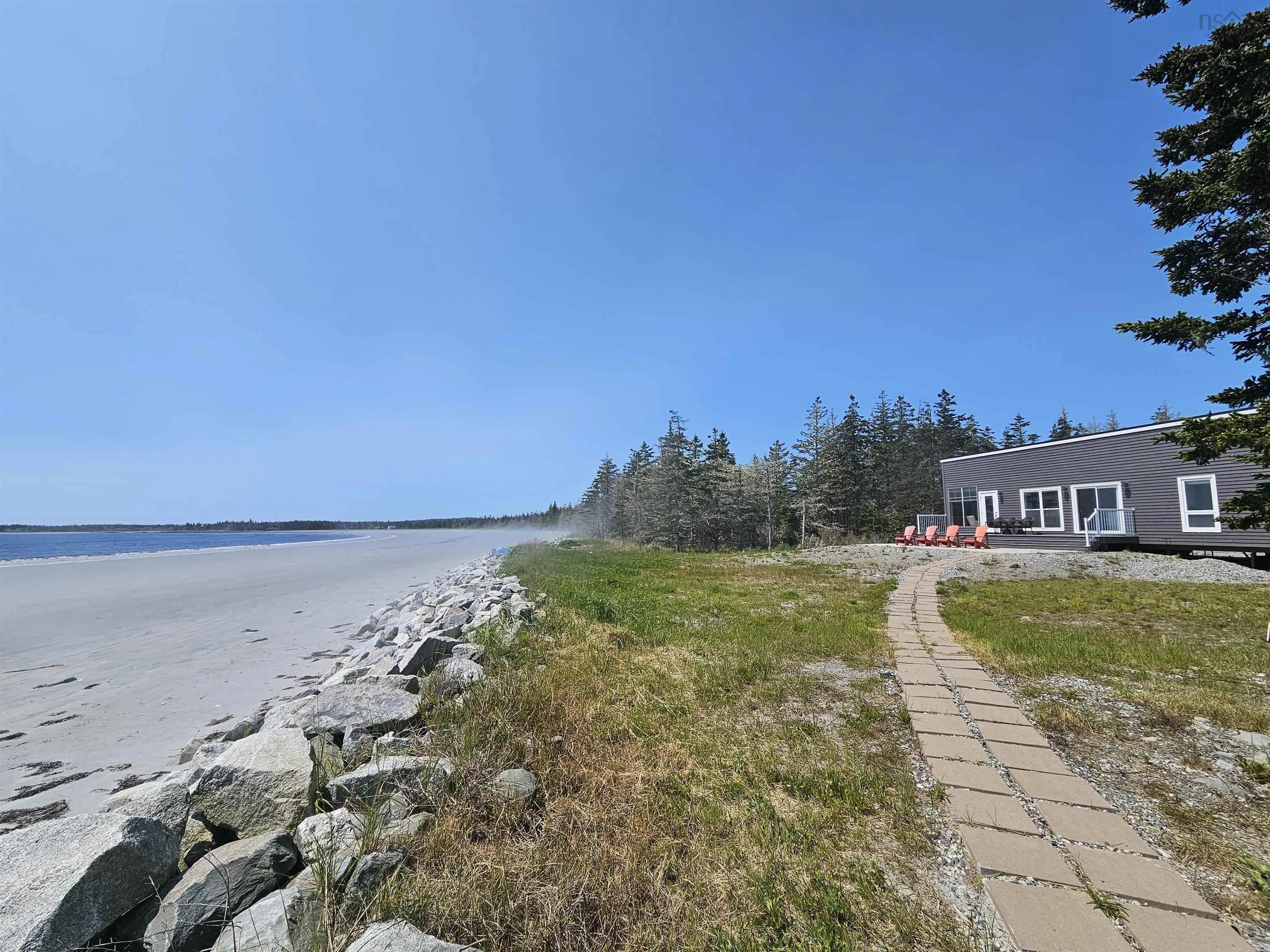 70 Seaside Drive, Louis Head, NS B0T 1W0, 2 Bedrooms Bedrooms, ,1 BathroomBathrooms,Residential,For Sale,Seaside,202513599