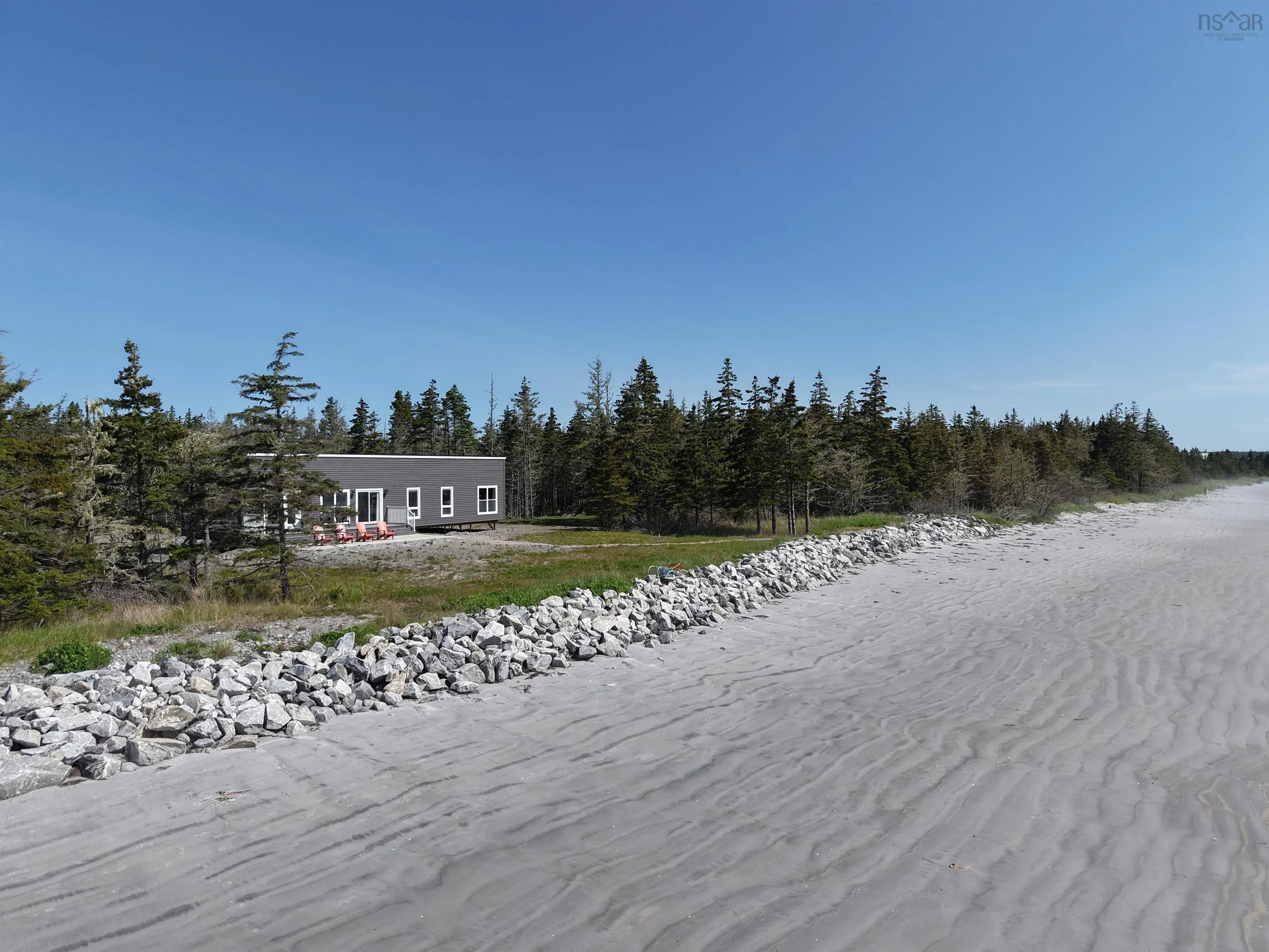 70 Seaside Drive, Louis Head, NS B0T 1W0, 2 Bedrooms Bedrooms, ,1 BathroomBathrooms,Residential,For Sale,Seaside,202513599