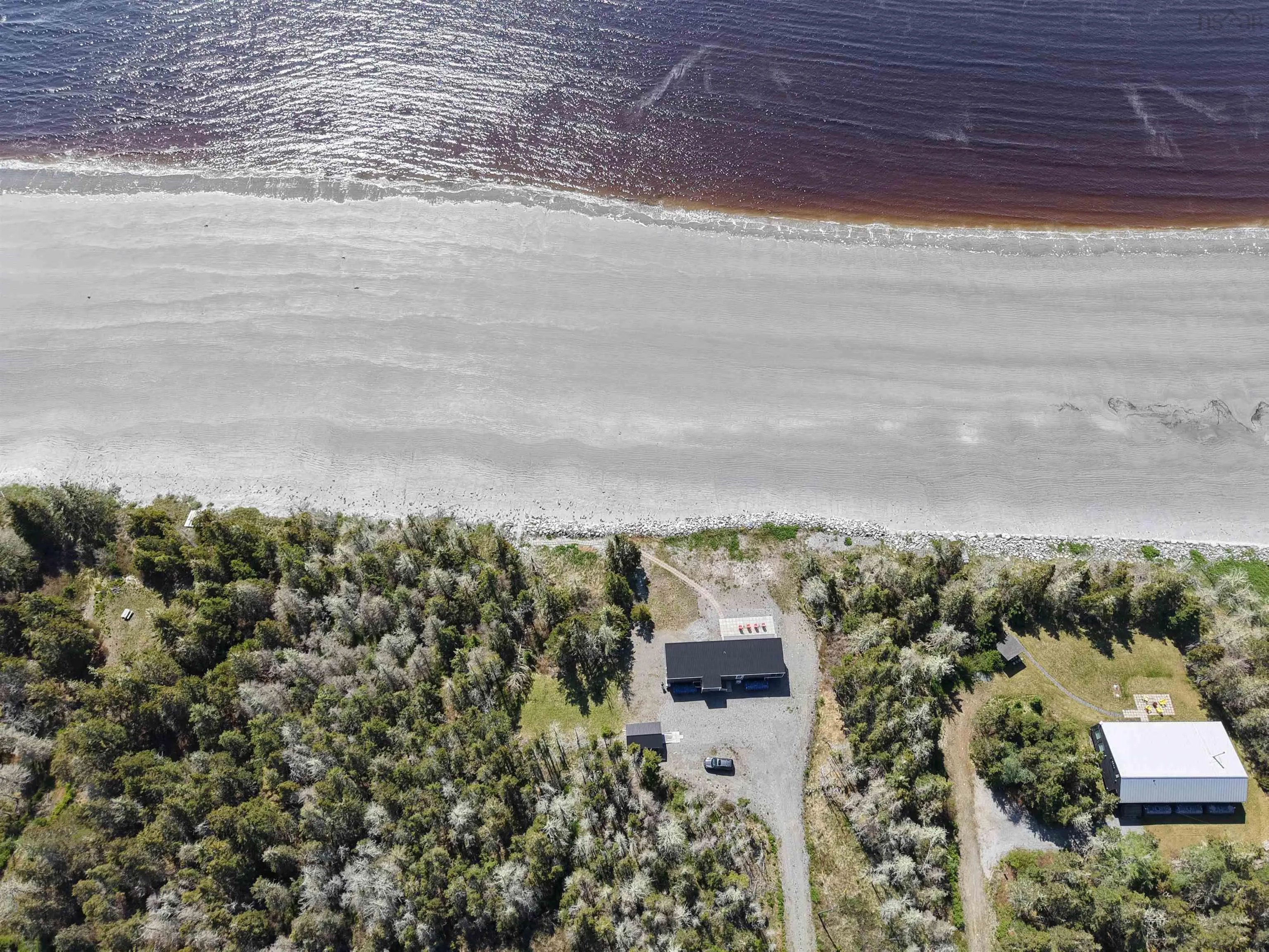 70 Seaside Drive, Louis Head, NS B0T 1W0, 2 Bedrooms Bedrooms, ,1 BathroomBathrooms,Residential,For Sale,Seaside,202513599