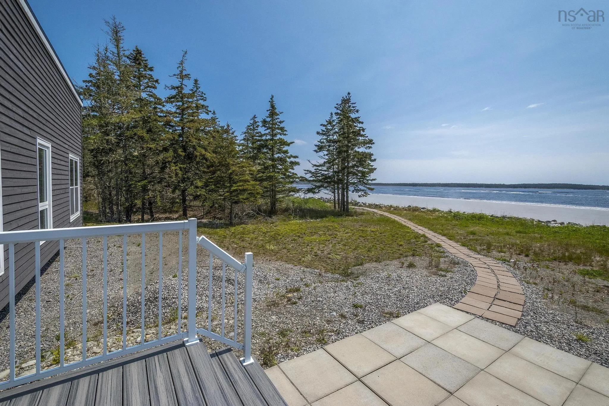 70 Seaside Drive, Louis Head, NS B0T 1W0, 2 Bedrooms Bedrooms, ,1 BathroomBathrooms,Residential,For Sale,Seaside,202513599