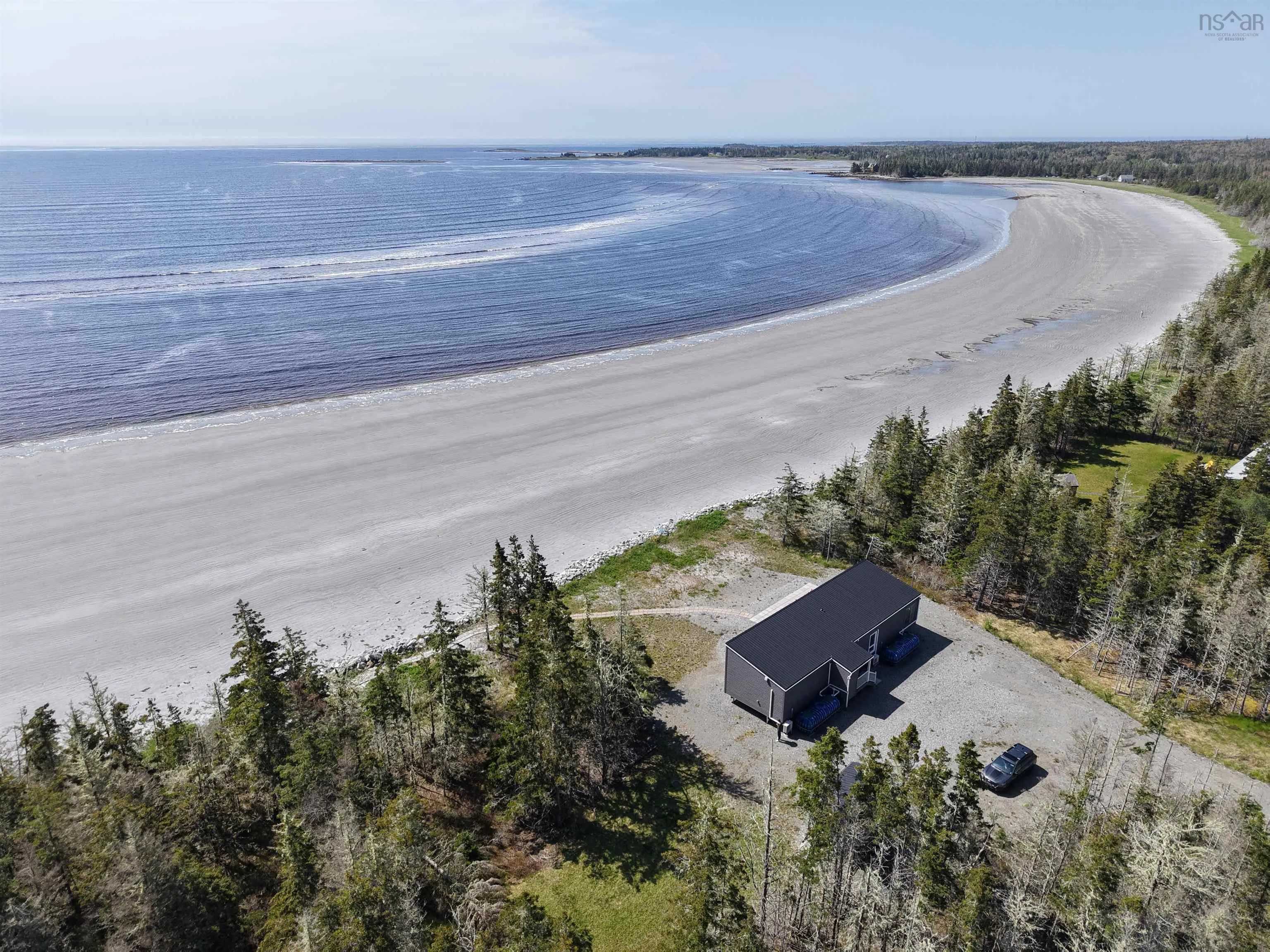 70 Seaside Drive, Louis Head, NS B0T 1W0, 2 Bedrooms Bedrooms, ,1 BathroomBathrooms,Residential,For Sale,Seaside,202513599