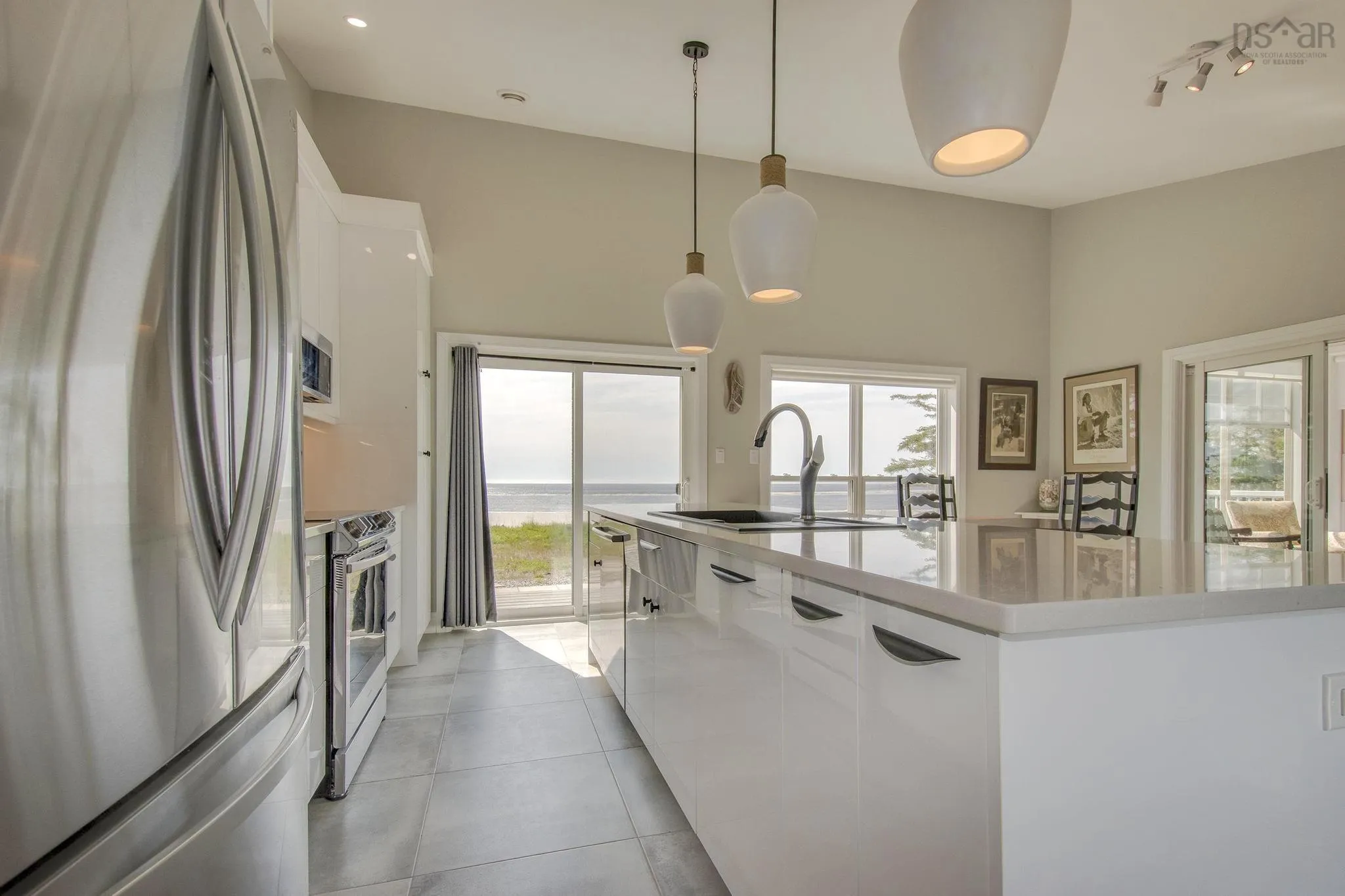 70 Seaside Drive, Louis Head, NS B0T 1W0, 2 Bedrooms Bedrooms, ,1 BathroomBathrooms,Residential,For Sale,Seaside,202513599