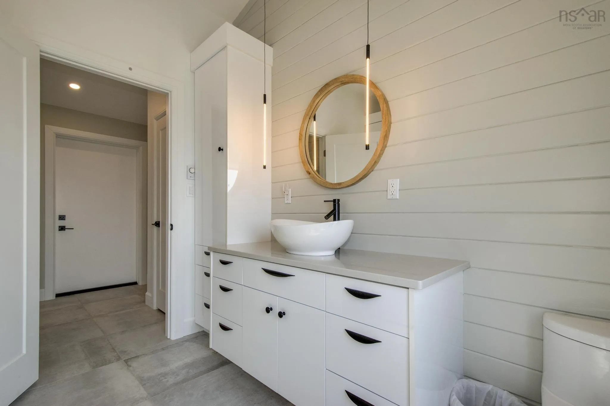 70 Seaside Drive, Louis Head, NS B0T 1W0, 2 Bedrooms Bedrooms, ,1 BathroomBathrooms,Residential,For Sale,Seaside,202513599