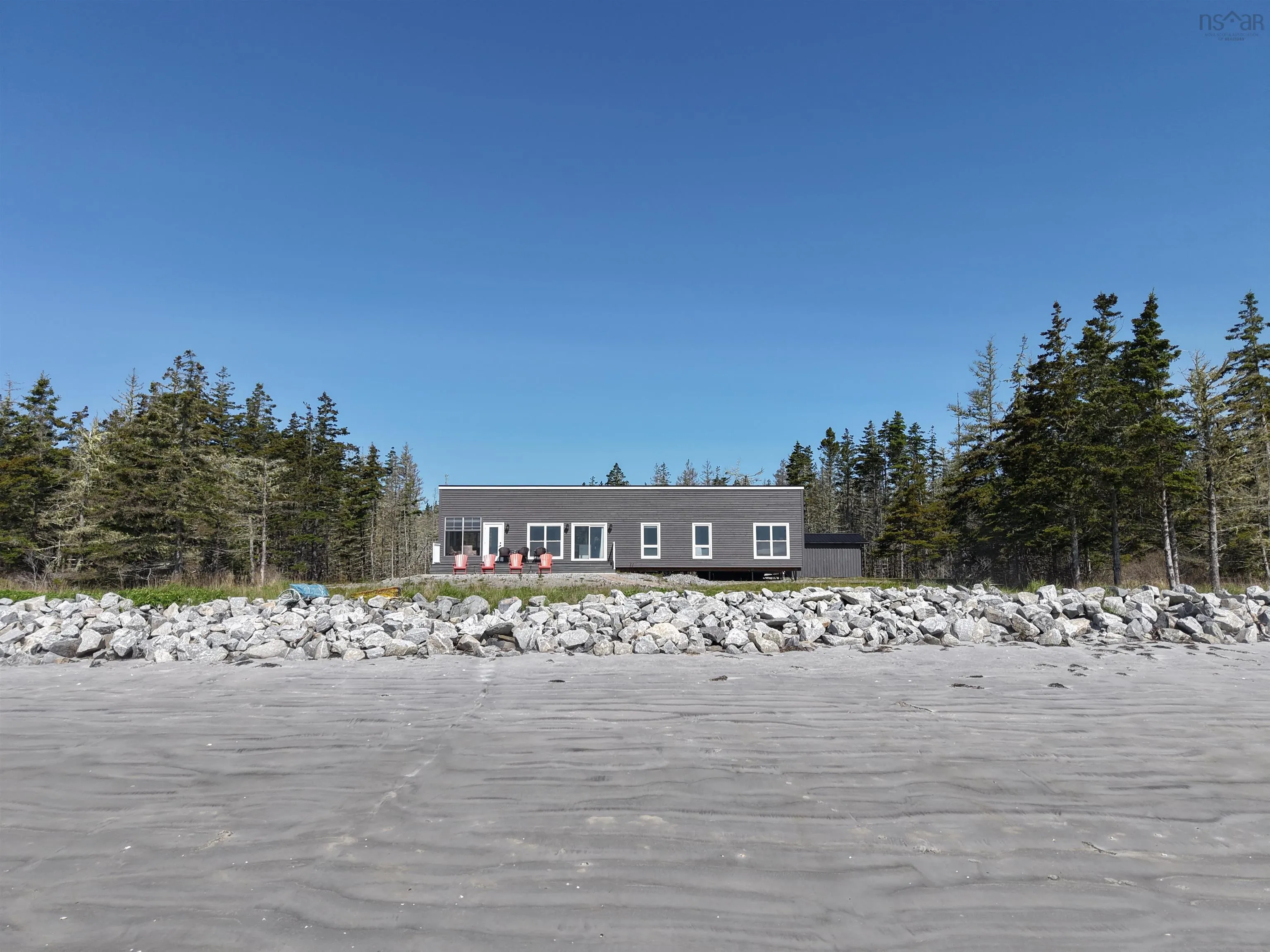 70 Seaside Drive, Louis Head, NS B0T 1W0, 2 Bedrooms Bedrooms, ,1 BathroomBathrooms,Residential,For Sale,Seaside,202513599