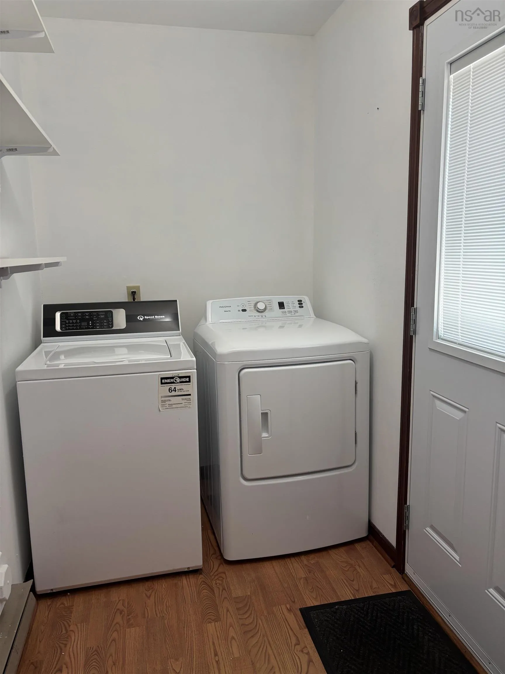 74 Sunrise Drive, Georges River, NS B1Y 3B8, 4 Bedrooms Bedrooms, ,3 BathroomsBathrooms,Residential,For Sale,Sunrise Drive,202520010
