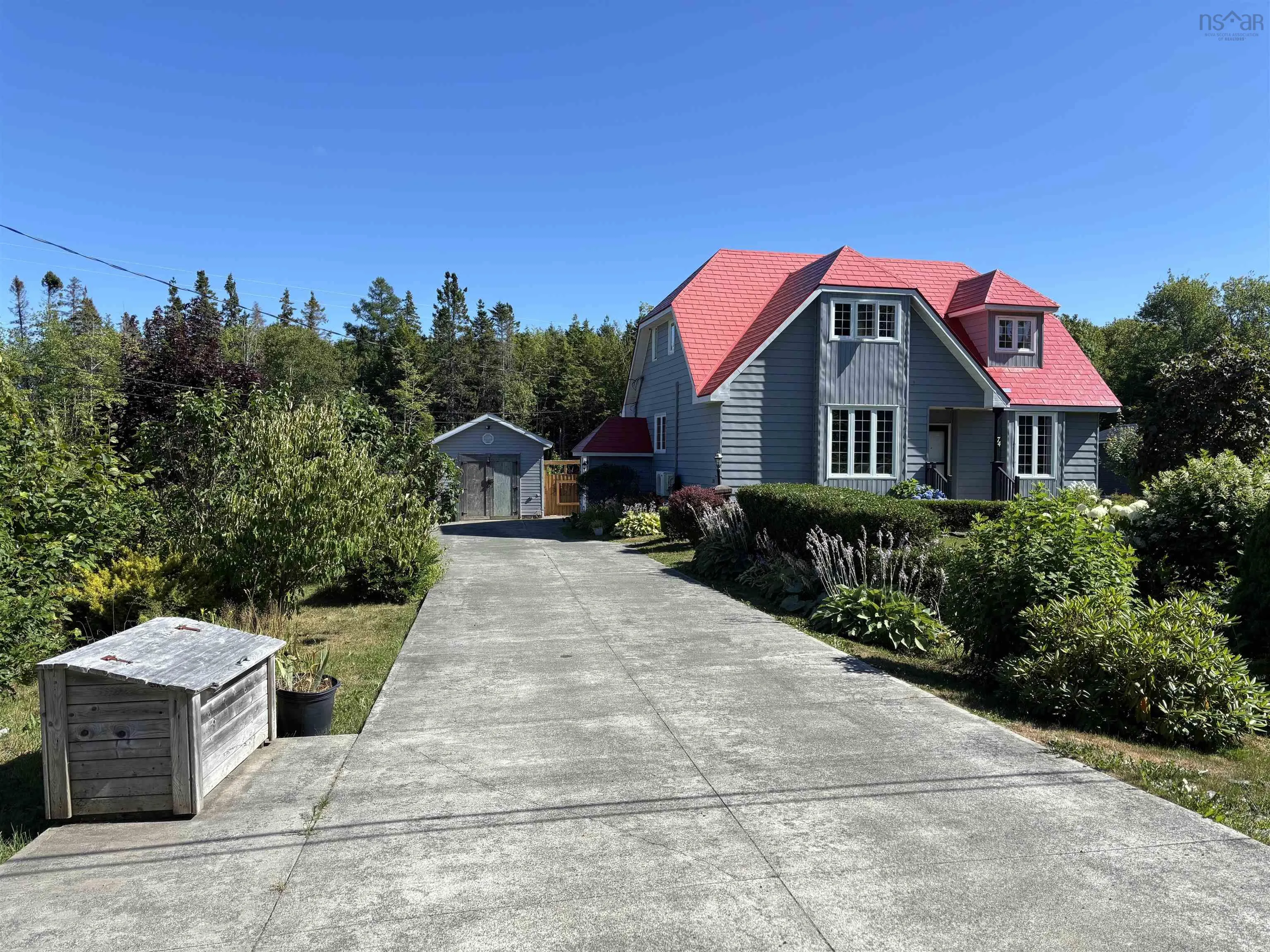 74 Sunrise Drive, Georges River, NS B1Y 3B8, 4 Bedrooms Bedrooms, ,3 BathroomsBathrooms,Residential,For Sale,Sunrise Drive,202520010