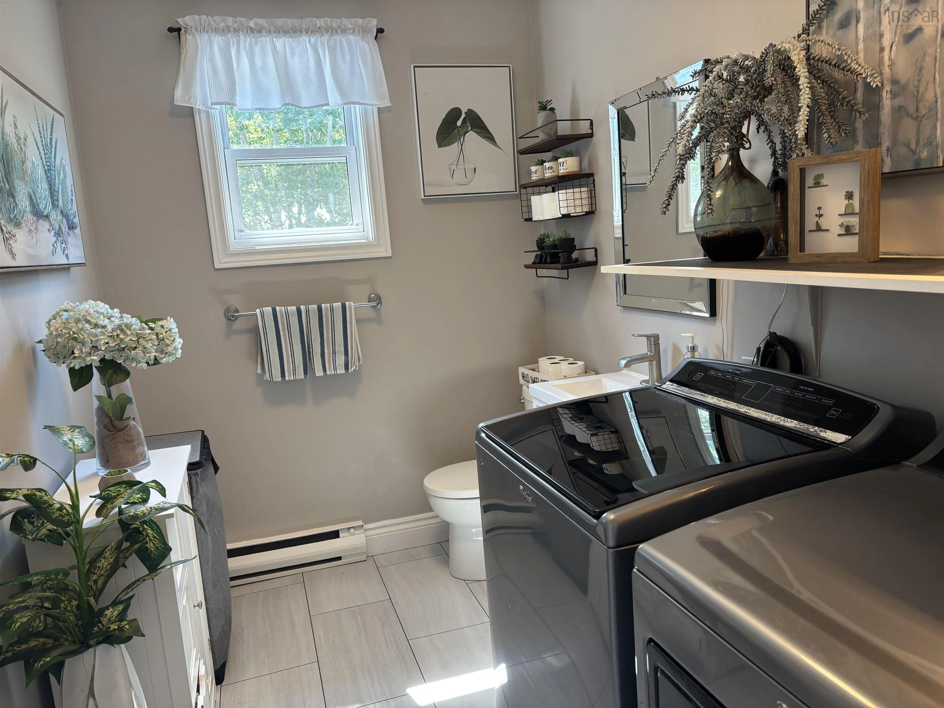 15 Meadowbrook Drive, Sydney Mines, NS B1V 3G8, 4 Bedrooms Bedrooms, ,2 BathroomsBathrooms,Residential,For Sale,Meadowbrook Drive,202520787