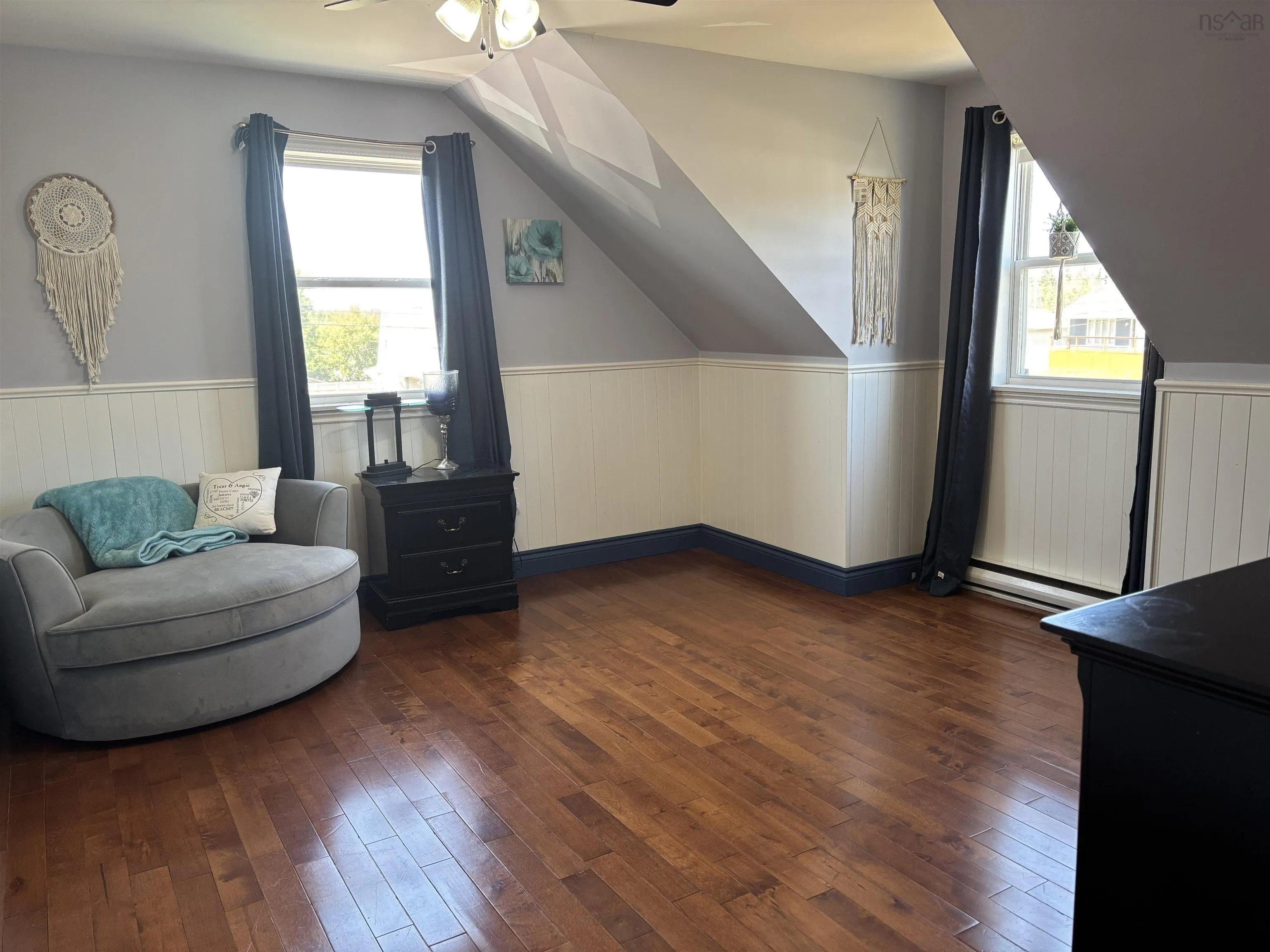 15 Meadowbrook Drive, Sydney Mines, NS B1V 3G8, 4 Bedrooms Bedrooms, ,2 BathroomsBathrooms,Residential,For Sale,Meadowbrook Drive,202520787