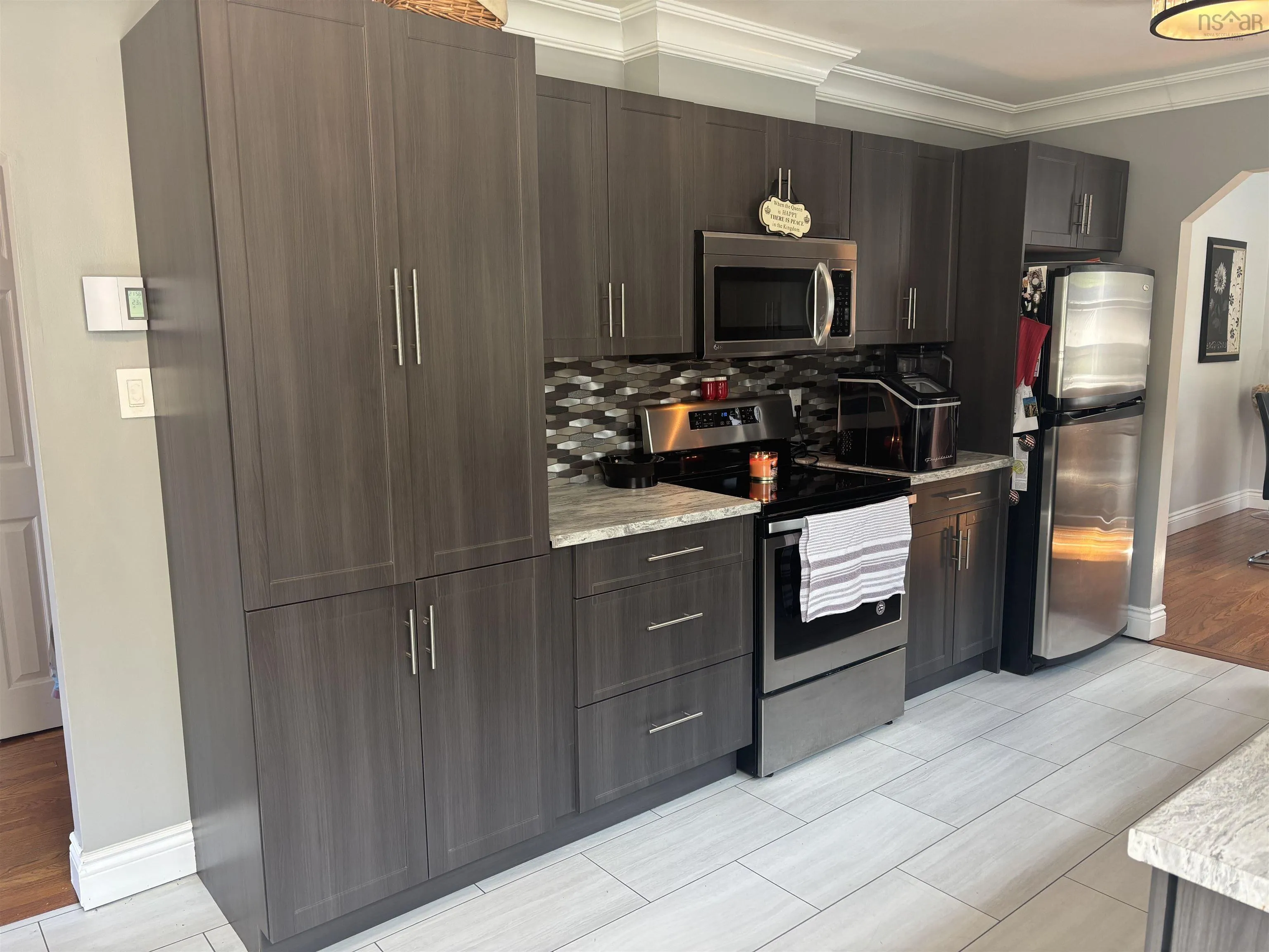 15 Meadowbrook Drive, Sydney Mines, NS B1V 3G8, 4 Bedrooms Bedrooms, ,2 BathroomsBathrooms,Residential,For Sale,Meadowbrook Drive,202520787