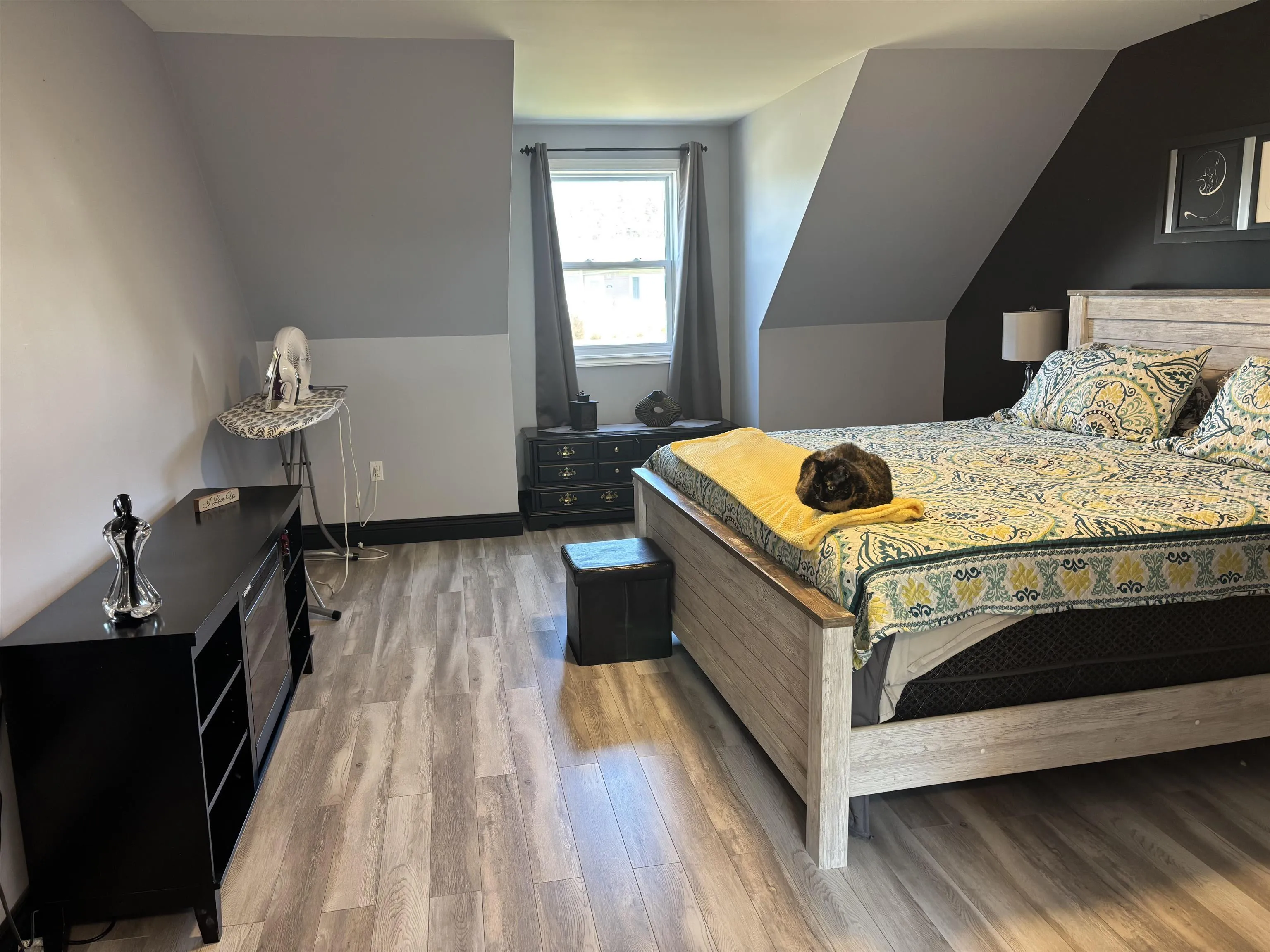 15 Meadowbrook Drive, Sydney Mines, NS B1V 3G8, 4 Bedrooms Bedrooms, ,2 BathroomsBathrooms,Residential,For Sale,Meadowbrook Drive,202520787