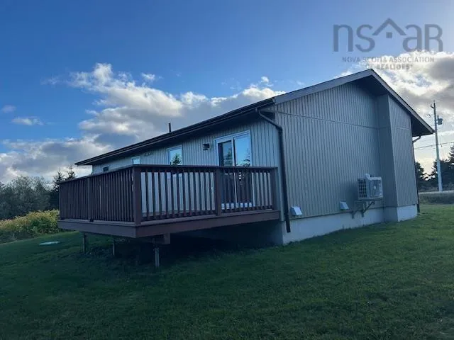 2375 Highway 247, Lower Lardoise, NS B0E 1W0, 3 Bedrooms Bedrooms, ,2 BathroomsBathrooms,Residential,For Sale,Highway 247,202525623
