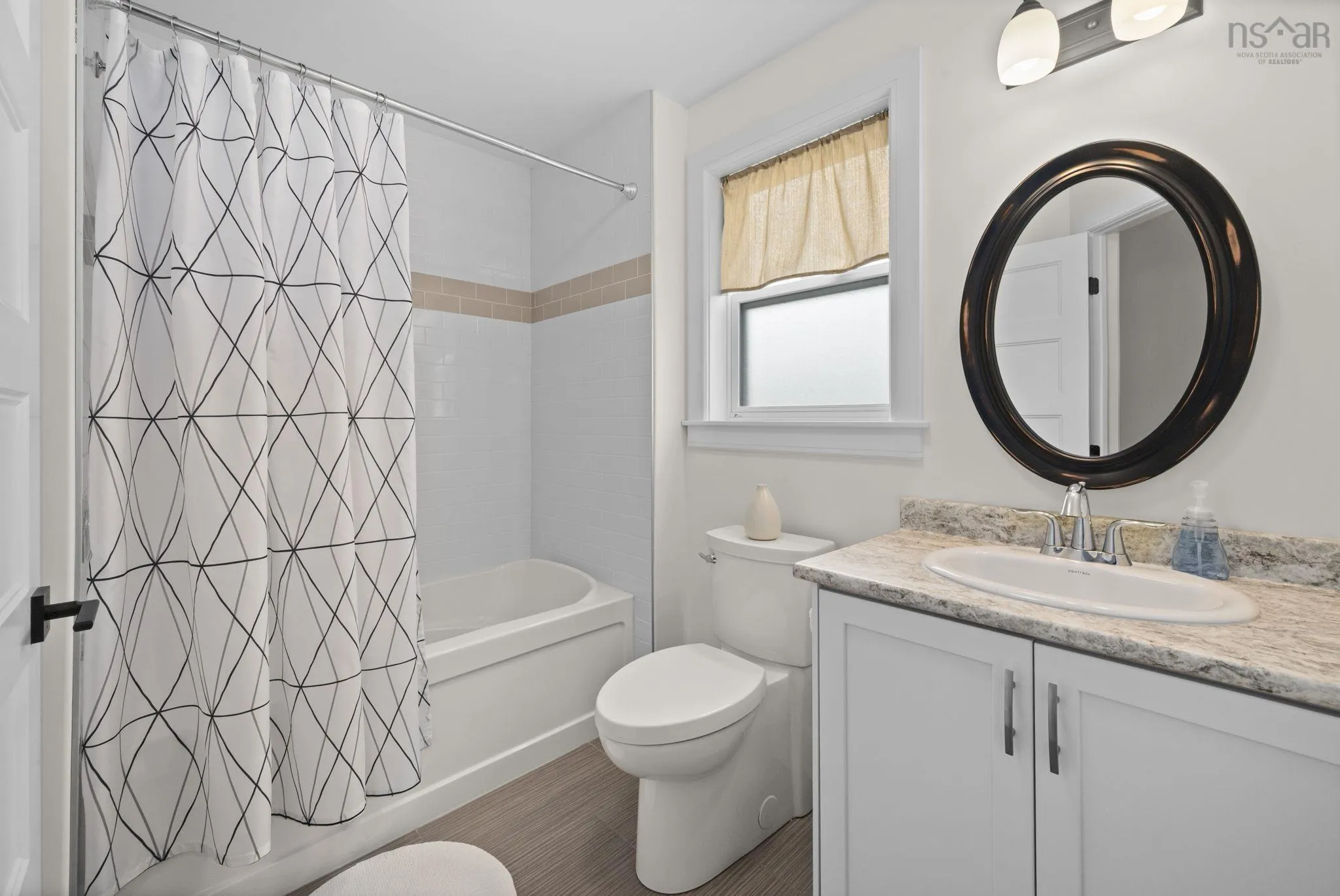 114 Bosun Run, Bedford, NS B3M 0J2, 3 Bedrooms Bedrooms, ,4 BathroomsBathrooms,Residential,For Sale,Bosun,202523599