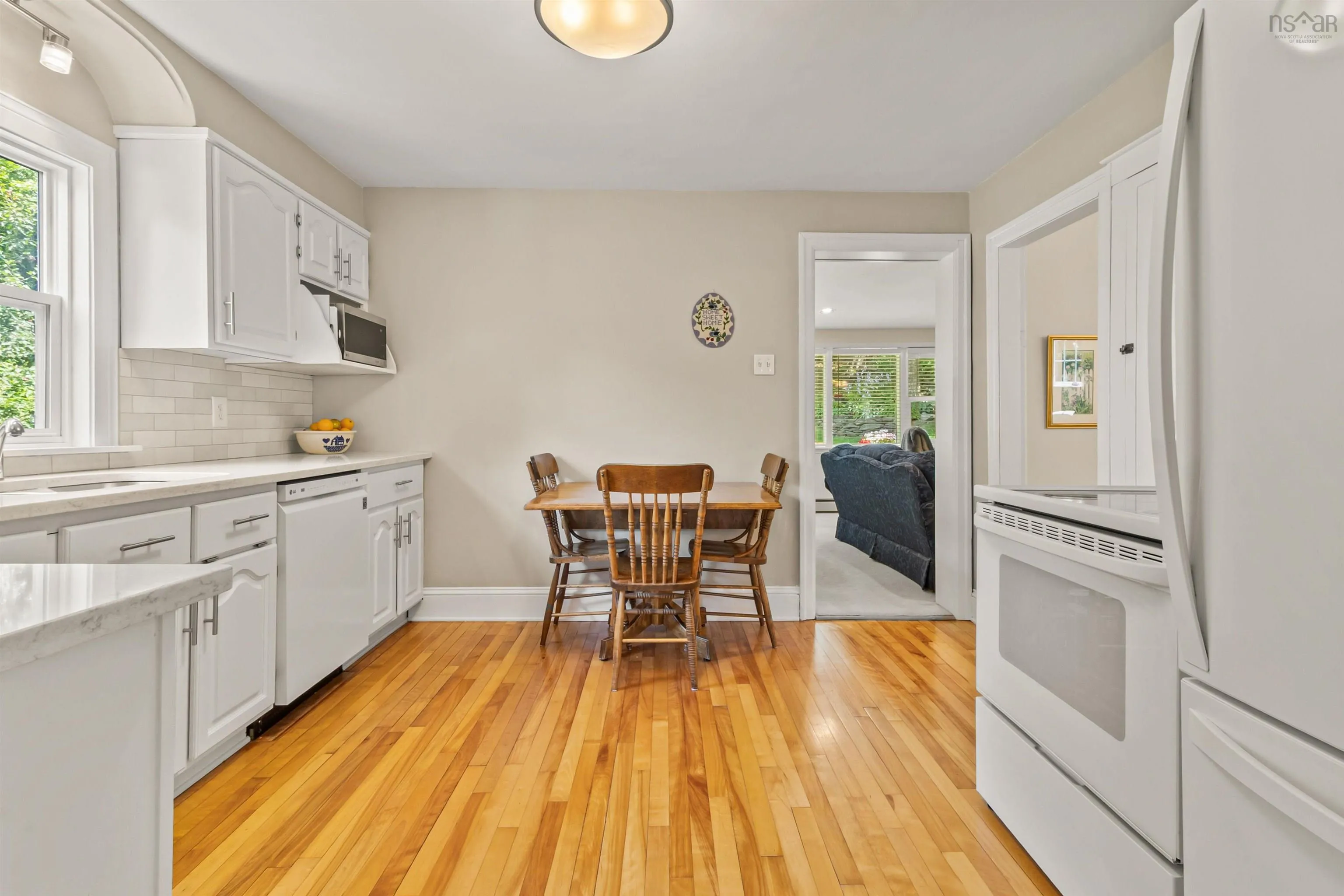 151 Pleasant Street, Dartmouth, NS B2Y 3P8, 3 Bedrooms Bedrooms, ,2 BathroomsBathrooms,Residential,For Sale,Pleasant,202519891