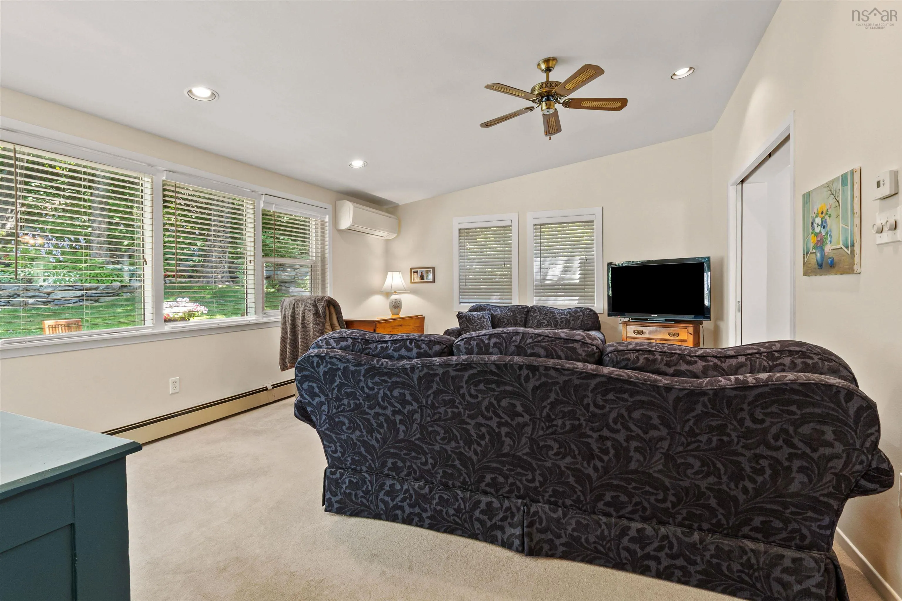 151 Pleasant Street, Dartmouth, NS B2Y 3P8, 3 Bedrooms Bedrooms, ,2 BathroomsBathrooms,Residential,For Sale,Pleasant,202519891