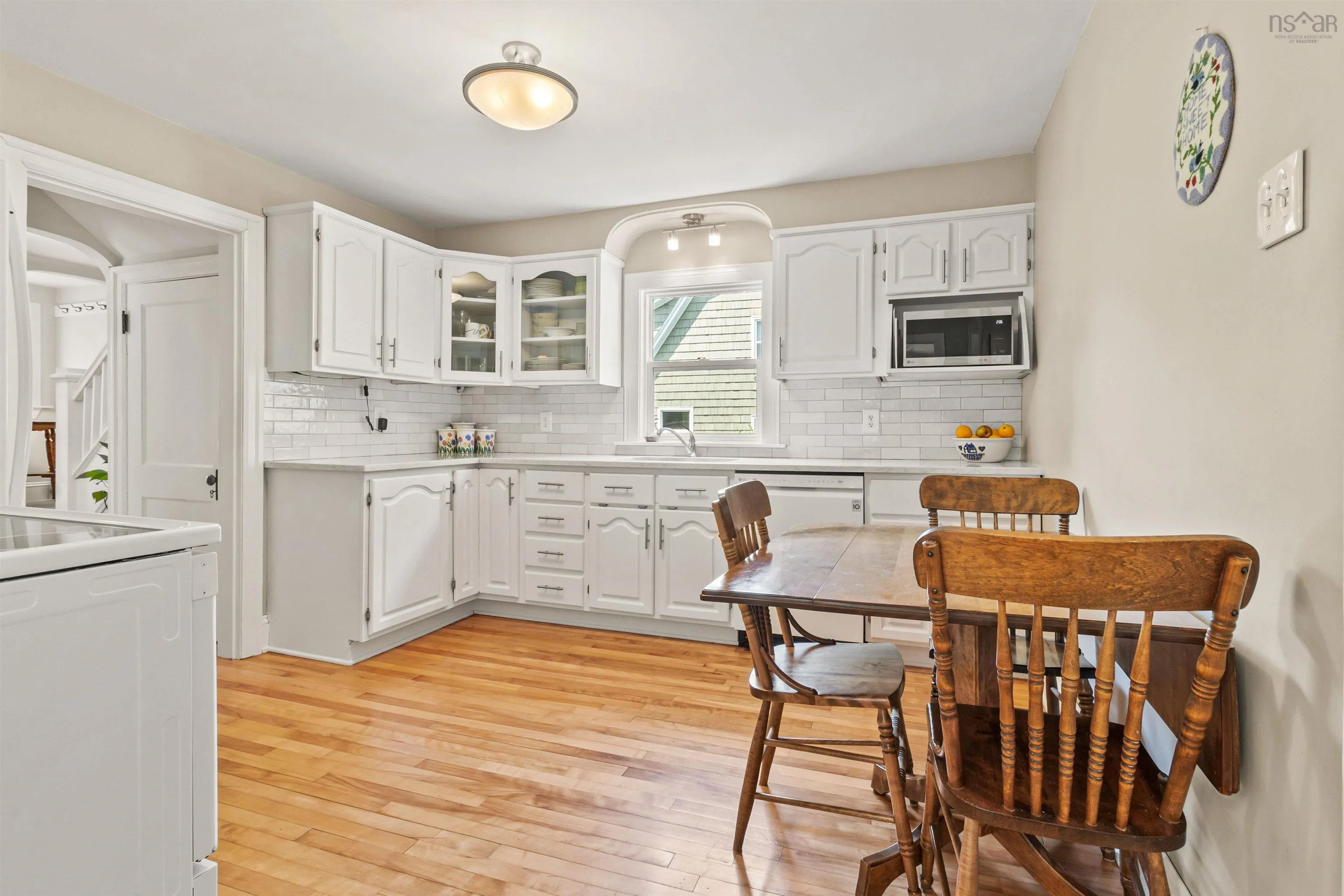 151 Pleasant Street, Dartmouth, NS B2Y 3P8, 3 Bedrooms Bedrooms, ,2 BathroomsBathrooms,Residential,For Sale,Pleasant,202519891
