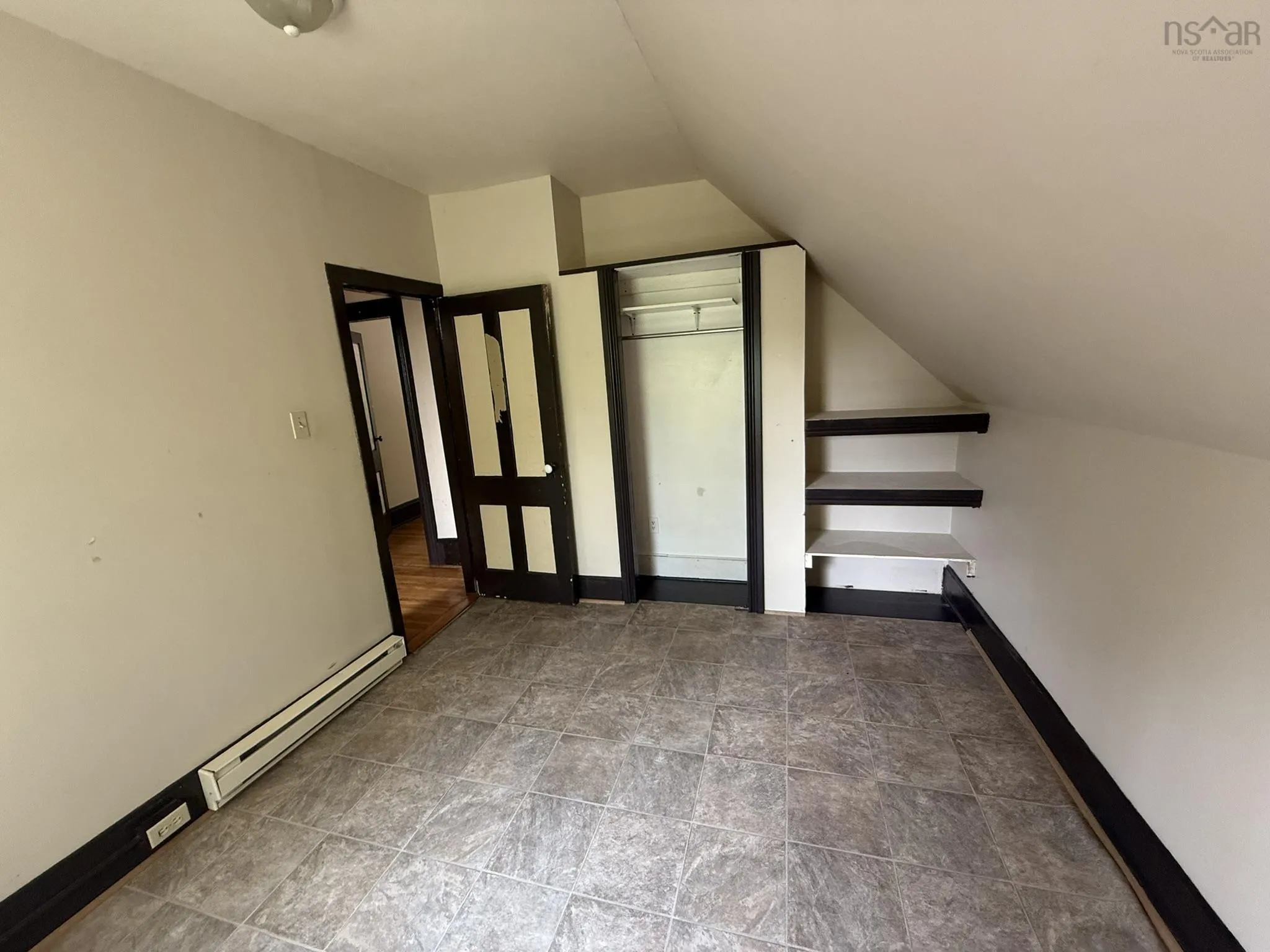 315 South Foord Street, Stellarton, NS B0K 1S0, 4 Bedrooms Bedrooms, ,2 BathroomsBathrooms,Residential,For Sale,South Foord,202519274