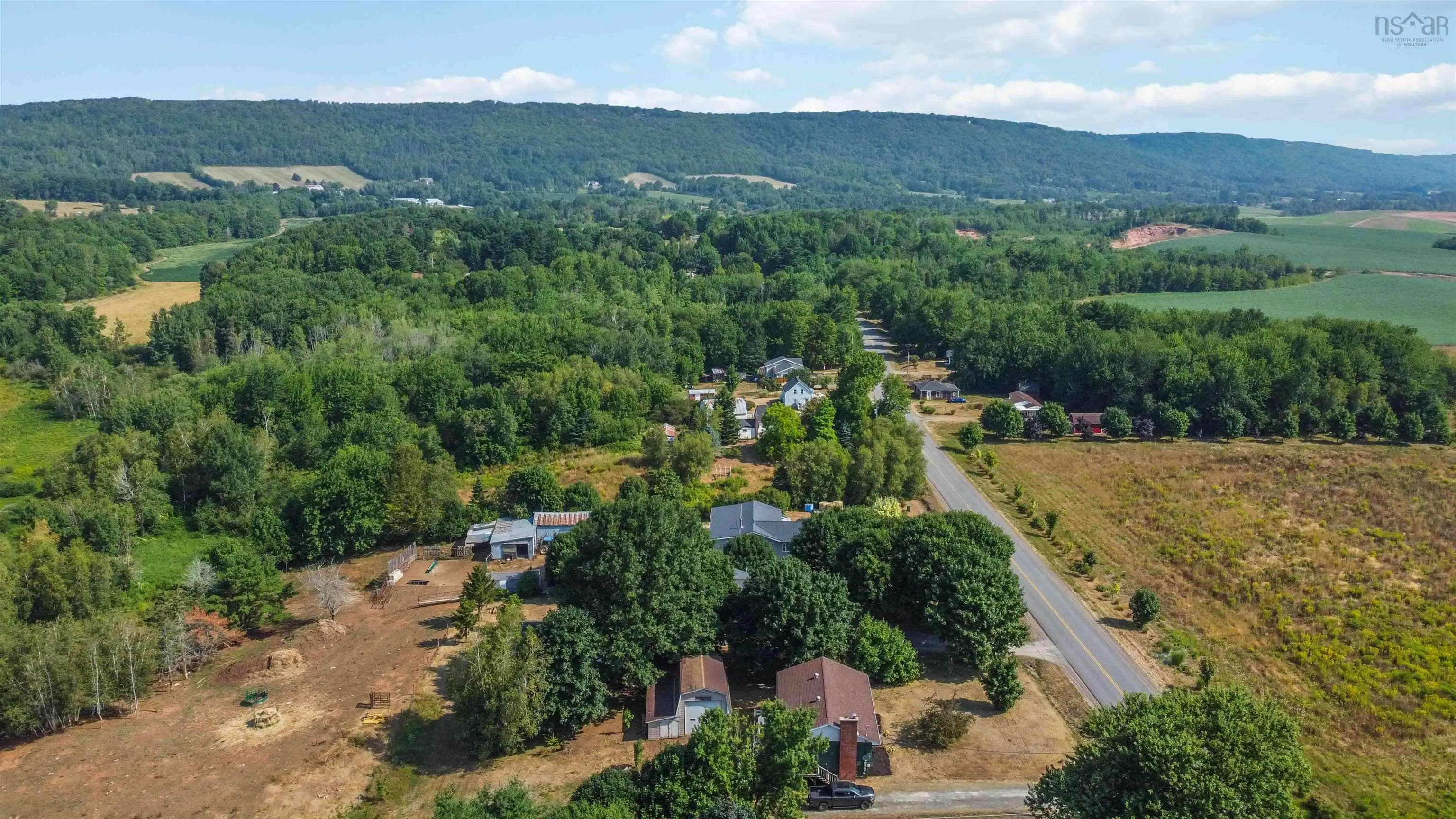 265 Black Hole, Sheffield Mills, NS B0P 1H0, 5 Bedrooms Bedrooms, ,3 BathroomsBathrooms,Residential,For Sale,Black Hole,202520689