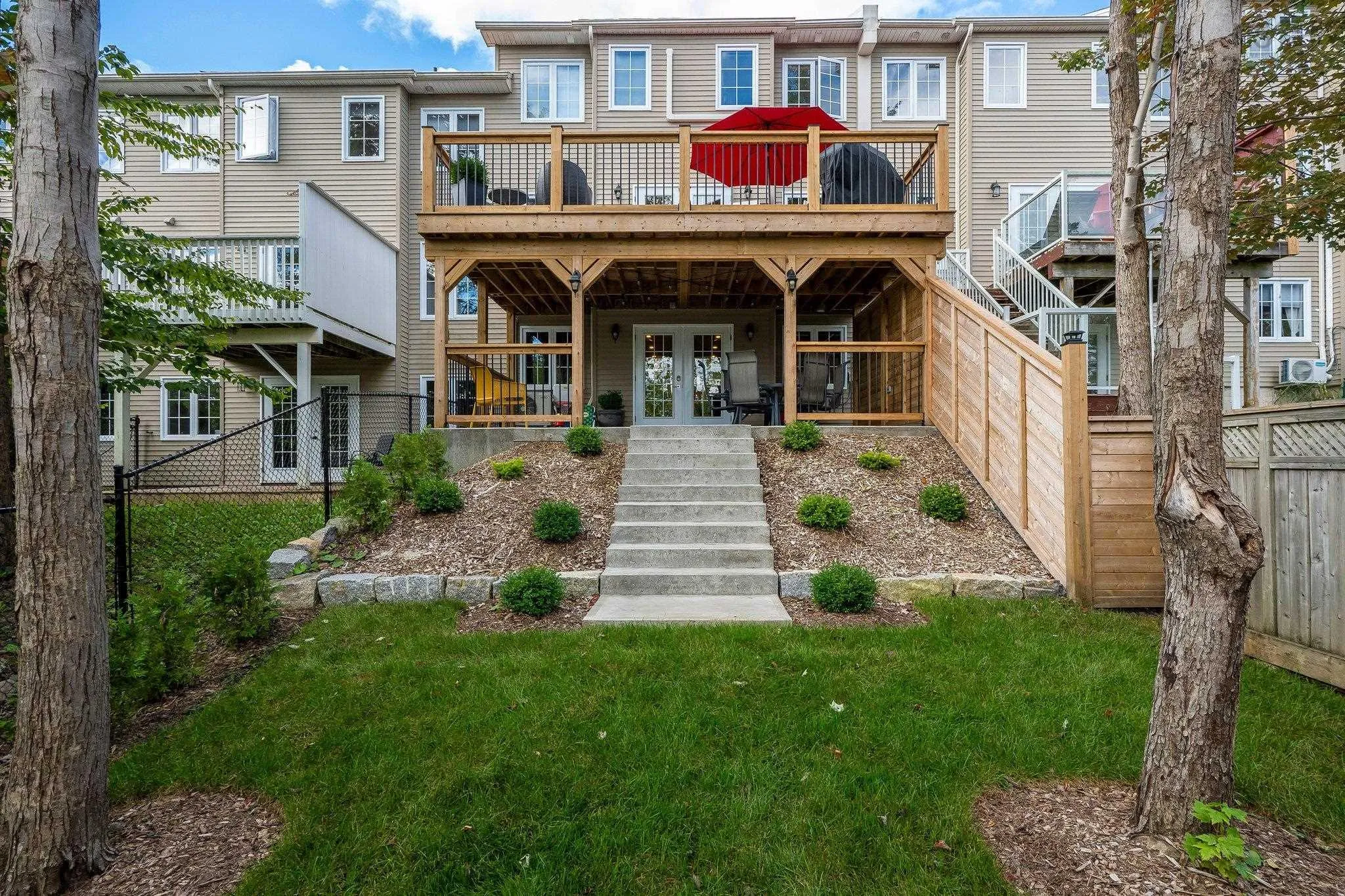 279 Bently Drive, Halifax, NS B3S 0A9, 3 Bedrooms Bedrooms, ,4 BathroomsBathrooms,Residential,For Sale,Bently,202519315