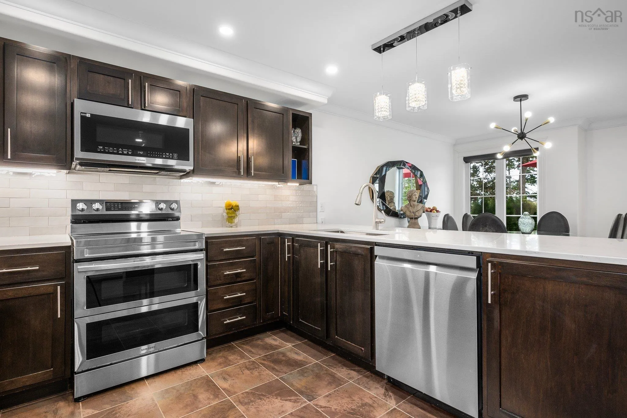 279 Bently Drive, Halifax, NS B3S 0A9, 3 Bedrooms Bedrooms, ,4 BathroomsBathrooms,Residential,For Sale,Bently,202519315