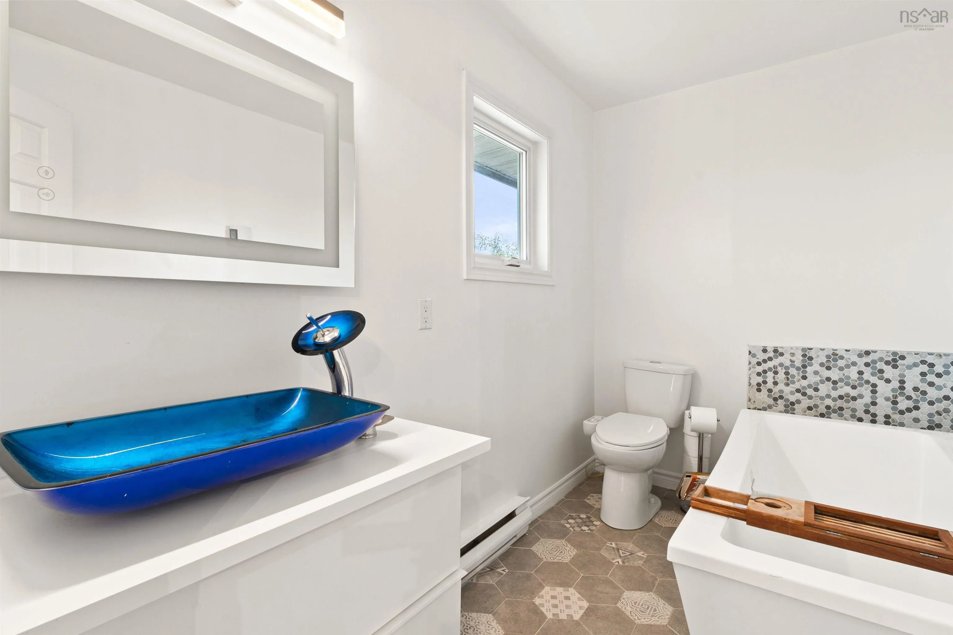 122 Peregrine Crescent, Bedford, NS B4A 3C1, 4 Bedrooms Bedrooms, ,4 BathroomsBathrooms,Residential,For Sale,Peregrine,202512789