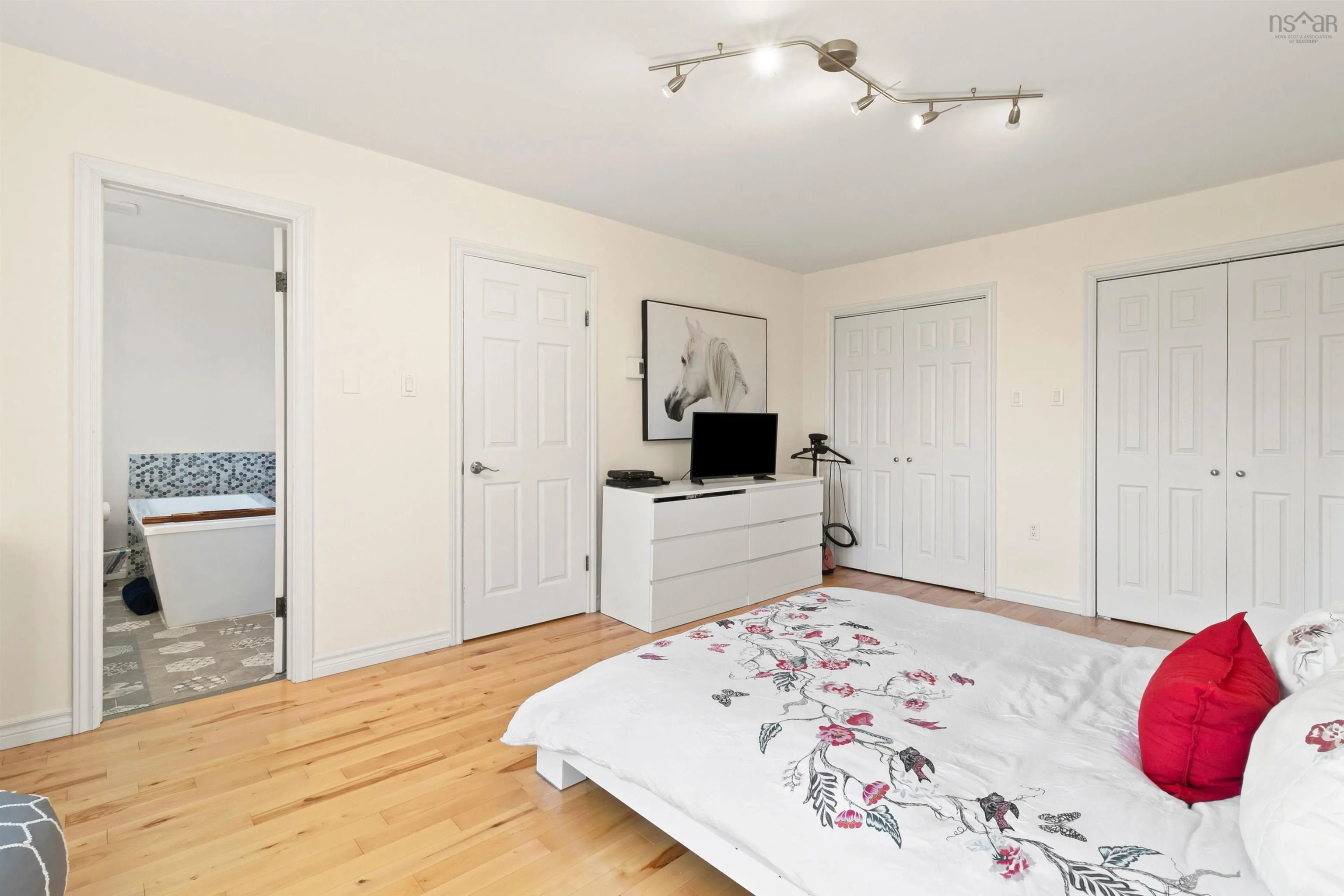 122 Peregrine Crescent, Bedford, NS B4A 3C1, 4 Bedrooms Bedrooms, ,4 BathroomsBathrooms,Residential,For Sale,Peregrine,202512789