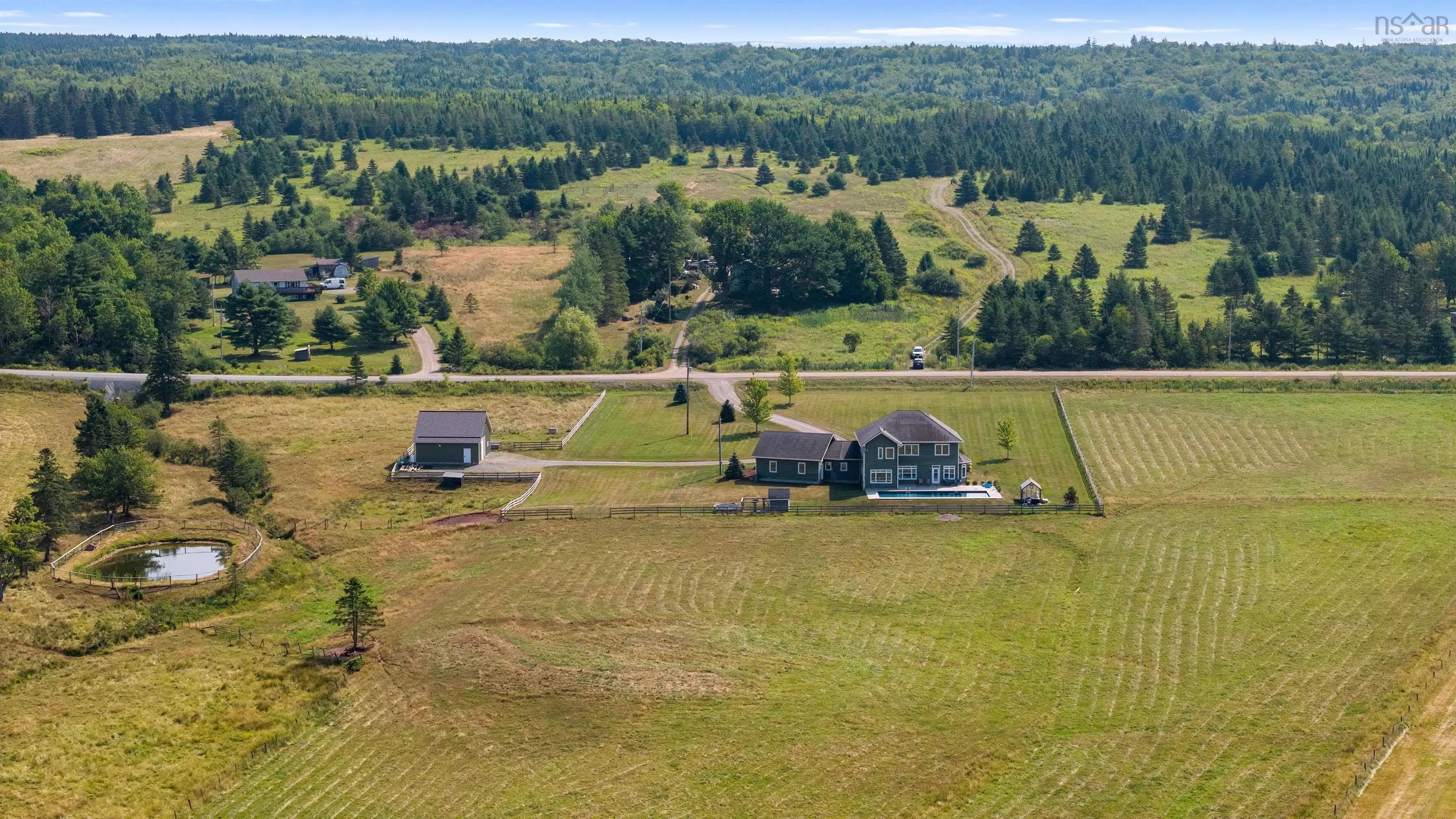 581 Kennedy Road, Hilden, NS B0N 1C0, 4 Bedrooms Bedrooms, ,3 BathroomsBathrooms,Residential,For Sale,Kennedy,202519454