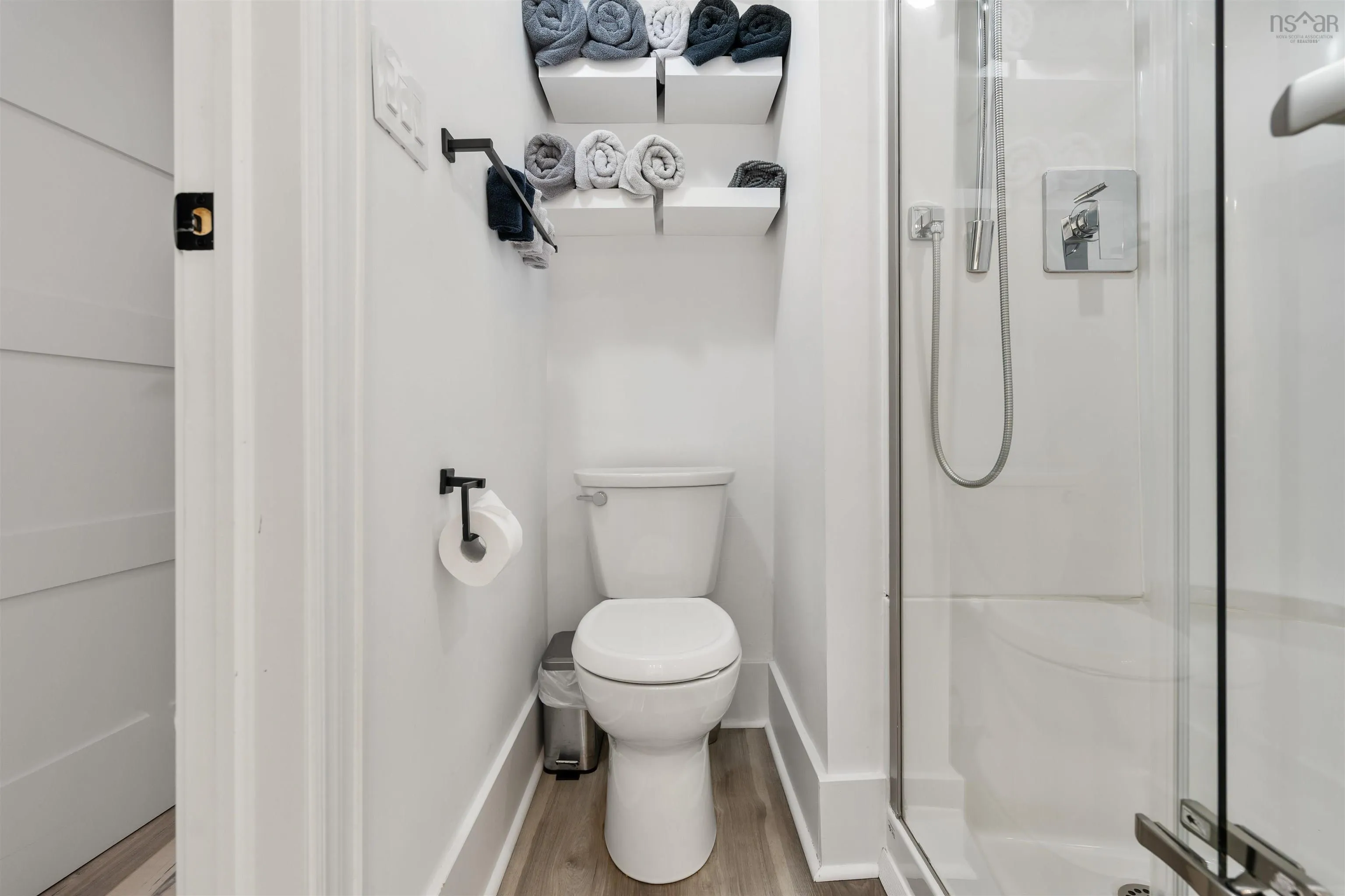 140 Maple Avenue, New Glasgow Ns B2h 2b6, 3 Bedrooms Bedrooms, ,2 BathroomsBathrooms,Residential,For Sale,Maple,202508256