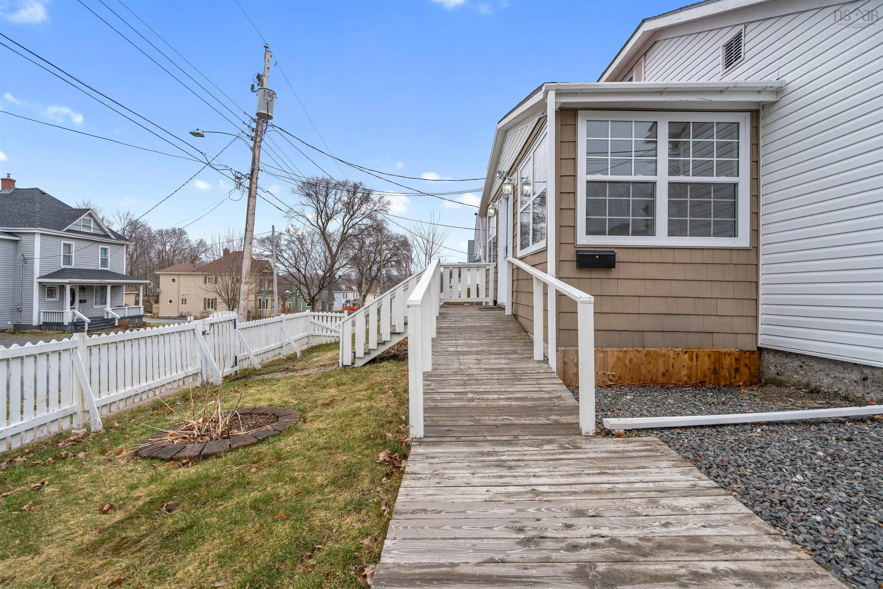 140 Maple Avenue, New Glasgow Ns B2h 2b6, 3 Bedrooms Bedrooms, ,2 BathroomsBathrooms,Residential,For Sale,Maple,202508256