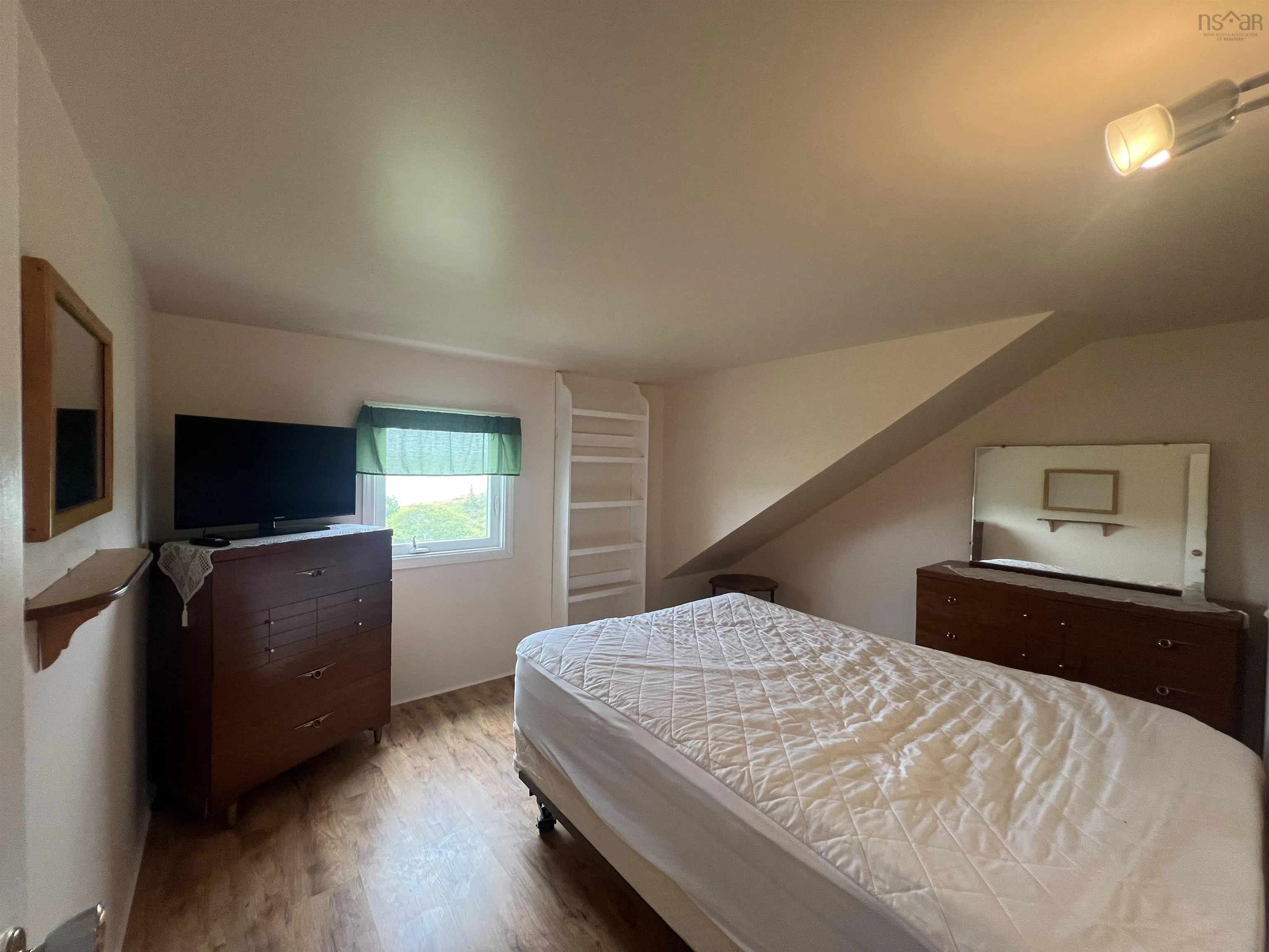 41 Port Bickerton Village Road, Port Bickerton Ns B0j 1a0, 4 Bedrooms Bedrooms, ,1 BathroomBathrooms,Residential,For Sale,Port Bickerton Village,202502882