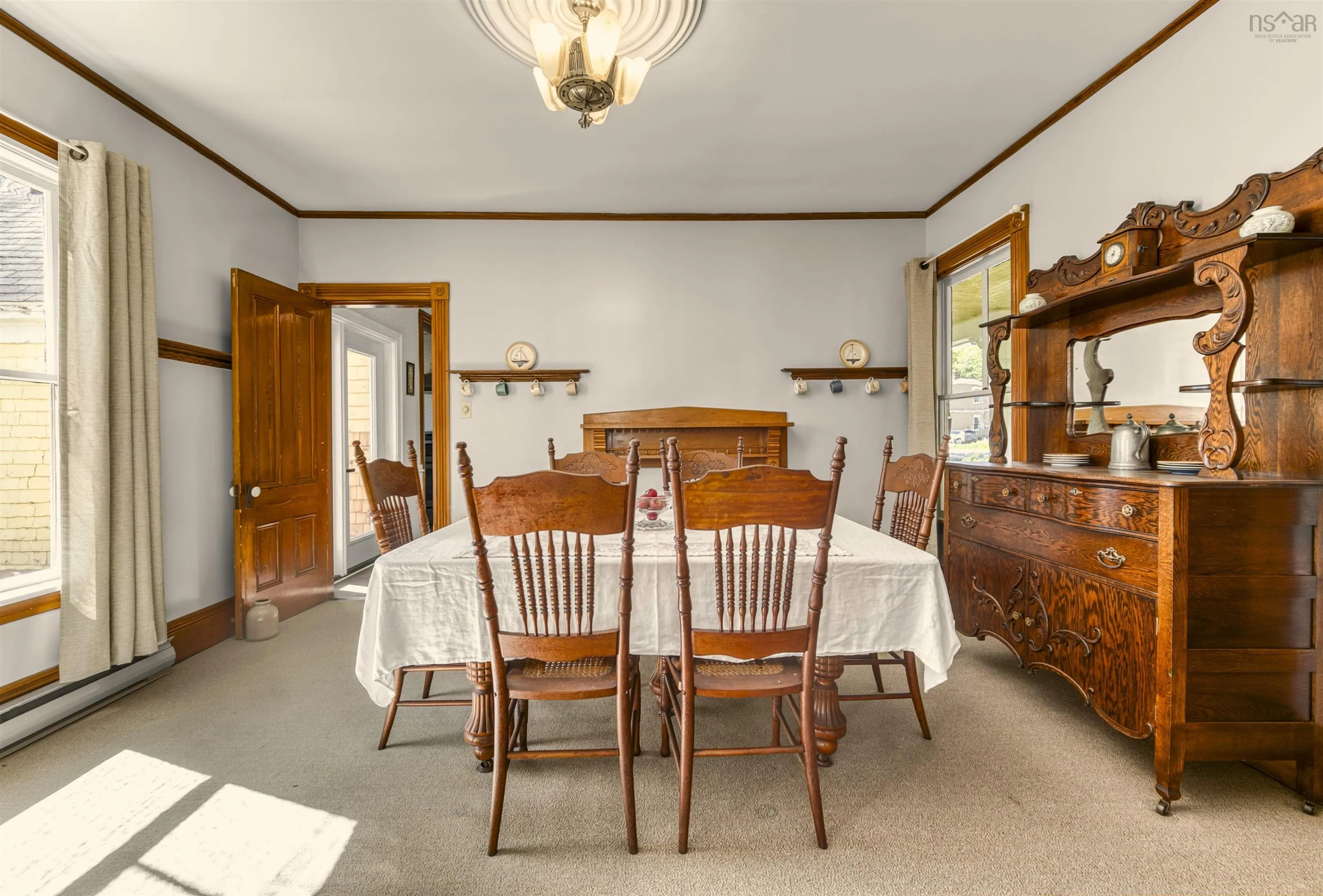 8499 3 Highway, Port Mouton, NS B0T 1T0, 5 Bedrooms Bedrooms, ,2 BathroomsBathrooms,Residential,For Sale,3,202521456