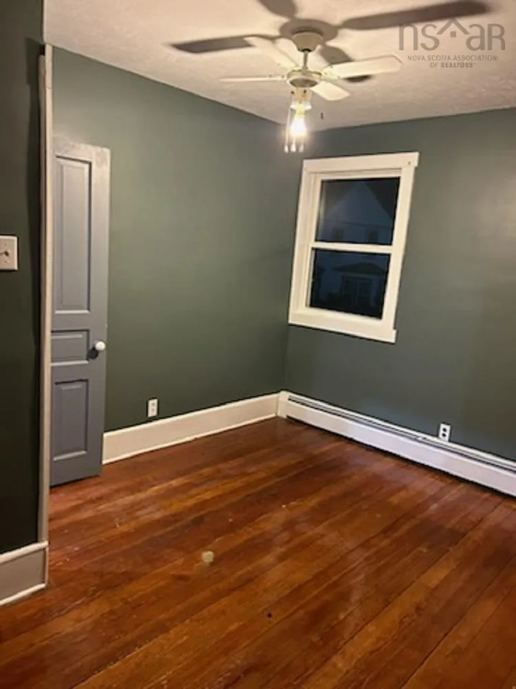 14 Breakwater Lane, Brooklyn Ns B0j 1h0, 3 Bedrooms Bedrooms, ,2 BathroomsBathrooms,Residential,For Sale,Breakwater,202426626