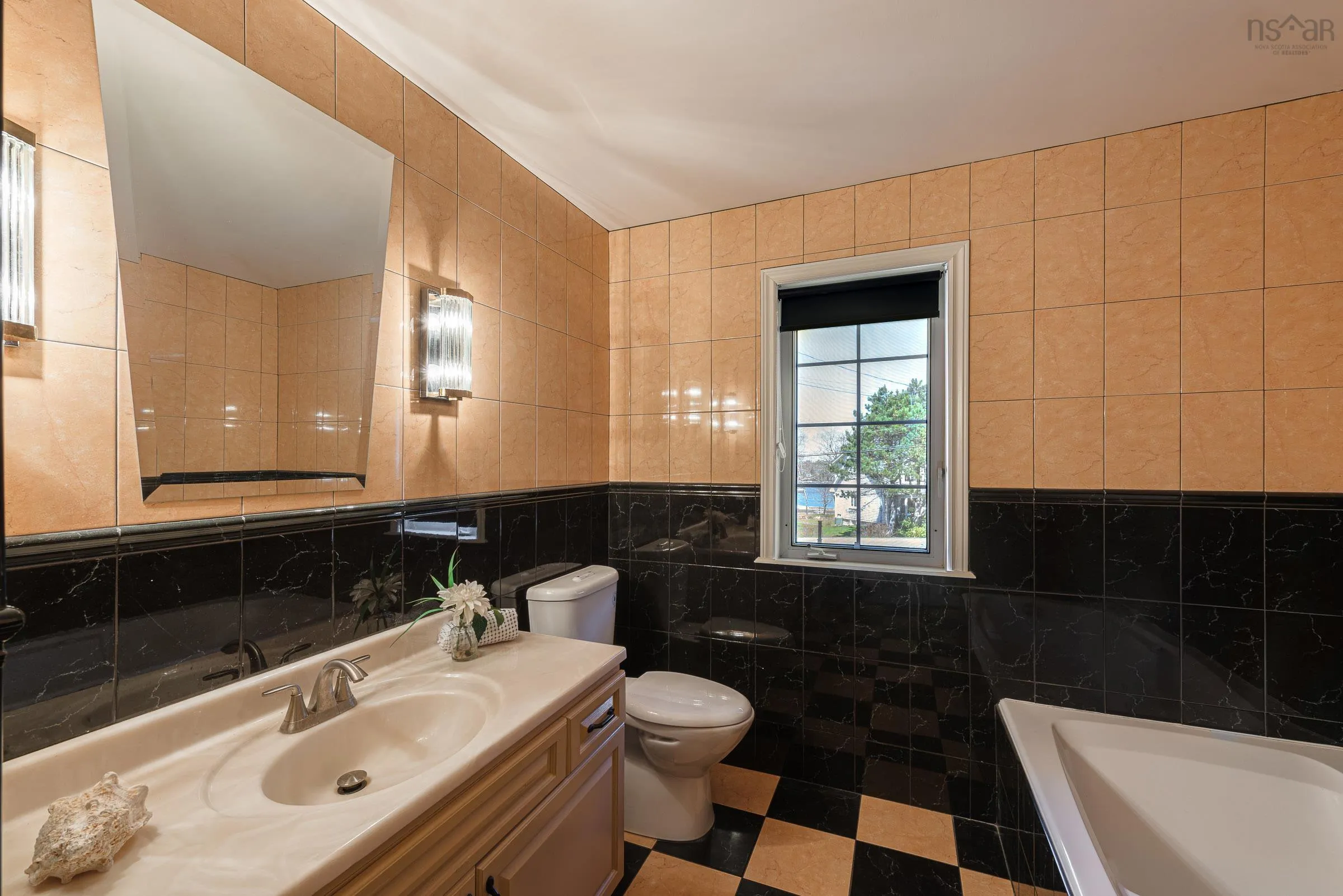 129 Masons Point Road, Head Of St. Margarets Bay, NS B3Z 1Y9, 4 Bedrooms Bedrooms, ,4 BathroomsBathrooms,Residential,For Sale,Masons Point,202520704