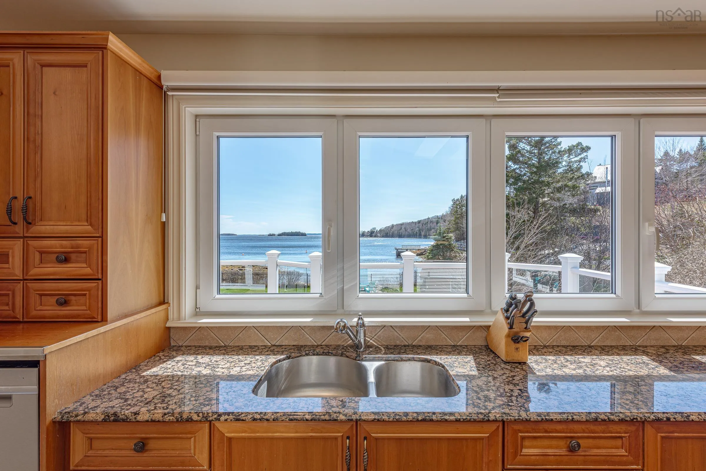 129 Masons Point Road, Head Of St. Margarets Bay, NS B3Z 1Y9, 4 Bedrooms Bedrooms, ,4 BathroomsBathrooms,Residential,For Sale,Masons Point,202520704