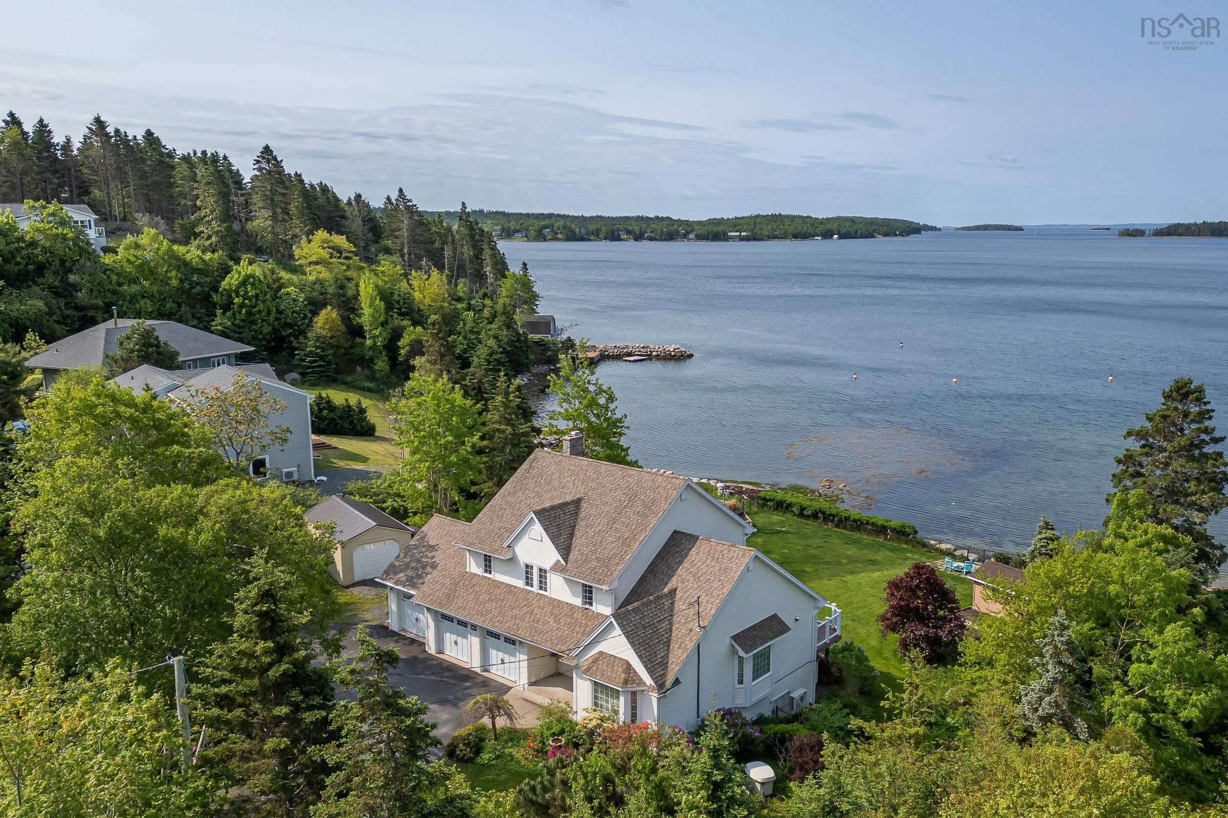 129 Masons Point Road, Head Of St. Margarets Bay, NS B3Z 1Y9, 4 Bedrooms Bedrooms, ,4 BathroomsBathrooms,Residential,For Sale,Masons Point,202520704