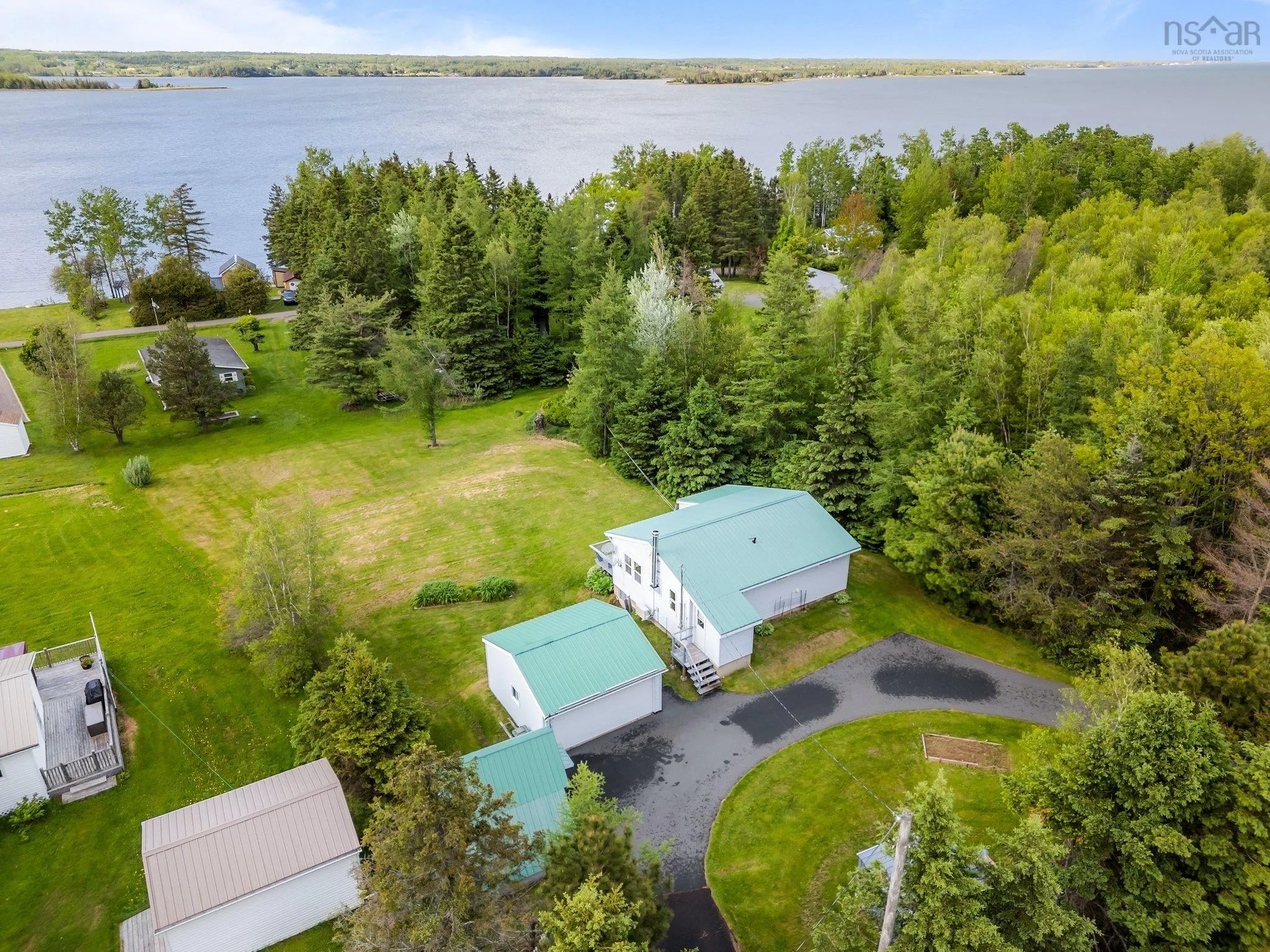 937 Highway 6, Bayhead, NS B0K 1V0, 2 Bedrooms Bedrooms, ,1 BathroomBathrooms,Residential,For Sale,Highway 6,202514260